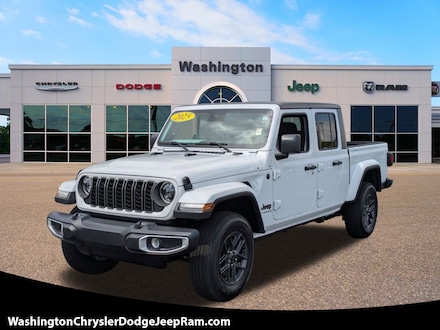 2025 Jeep Gladiator Sport Pickup