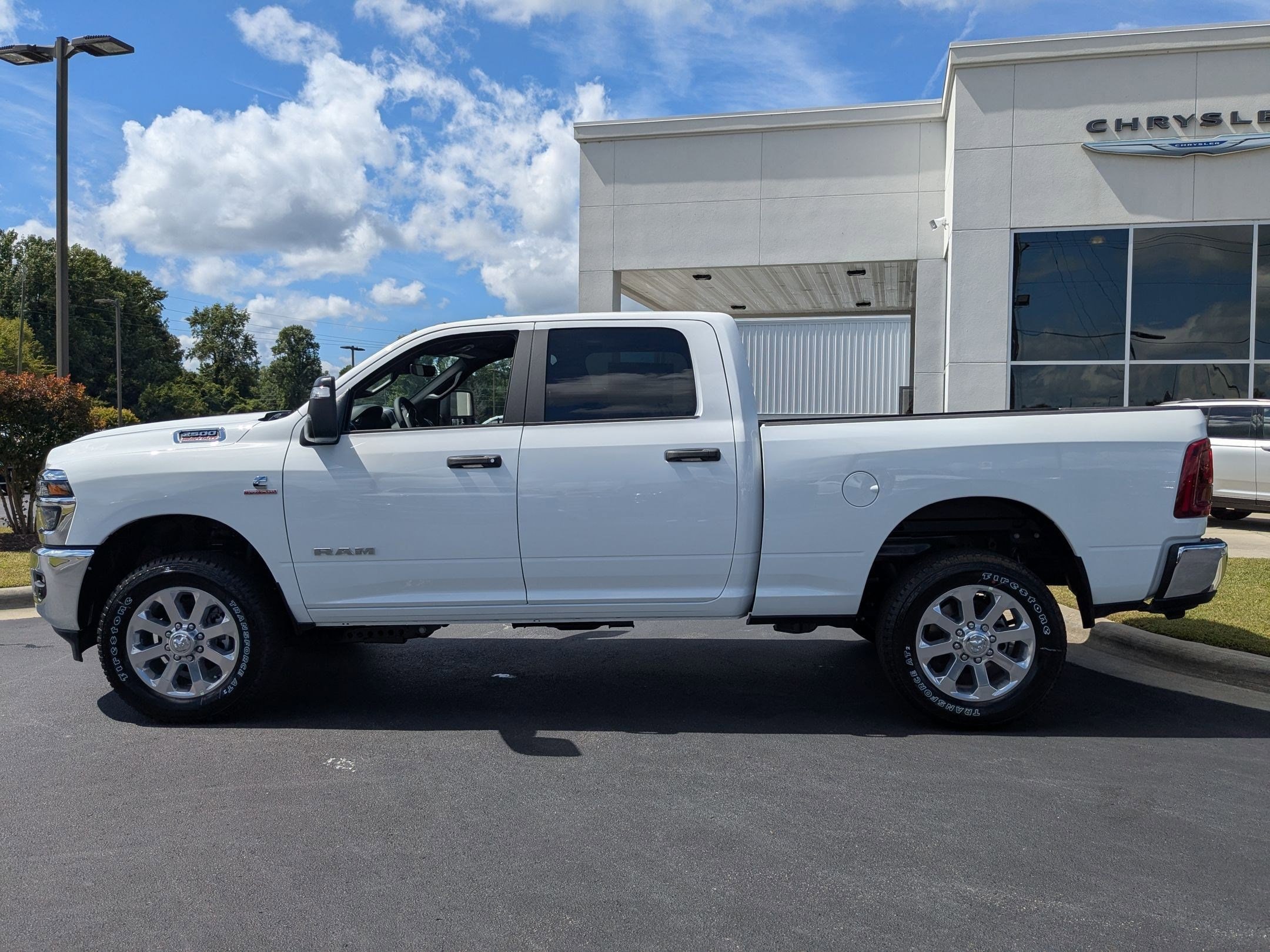 2026 RAM 2500 Big Horn - Photo 8