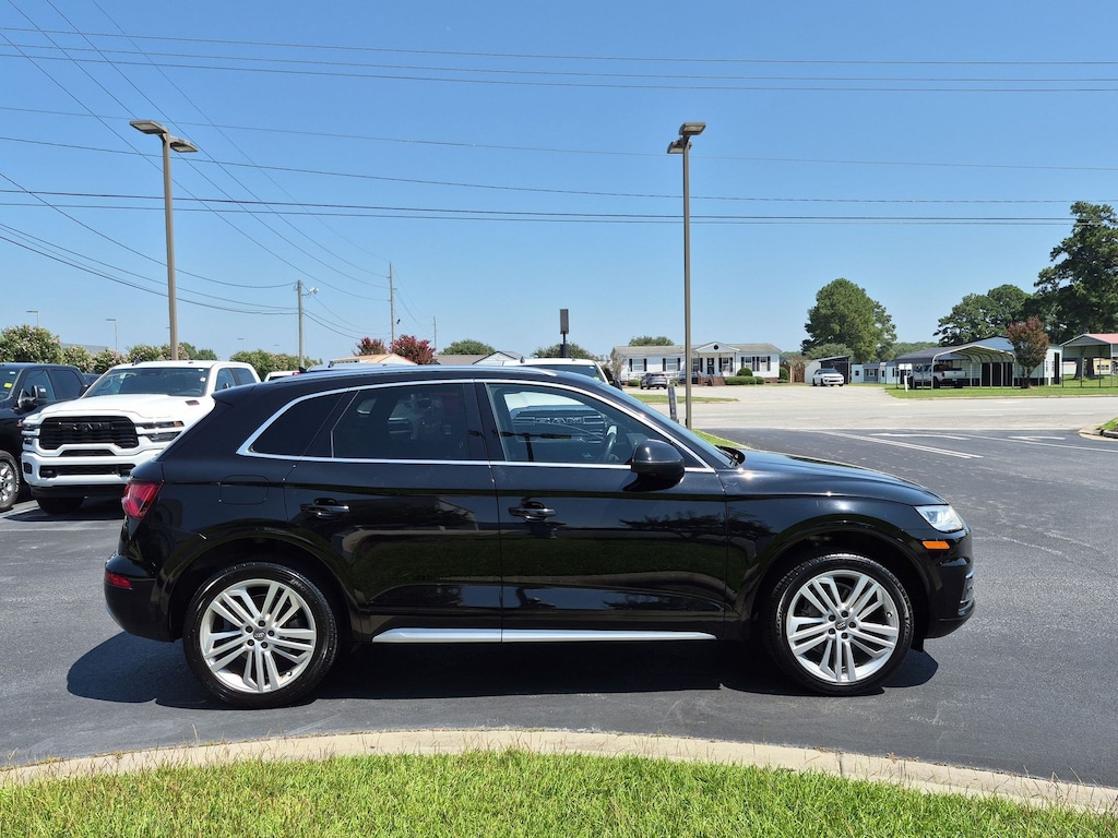 Used 2020 Audi Q5 45 Premium SUV