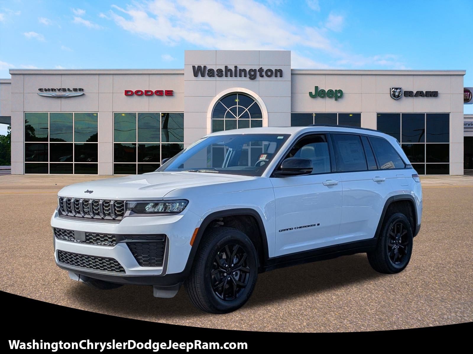 2026 Jeep Grand Cherokee Laredo Altitude 4x4's photo