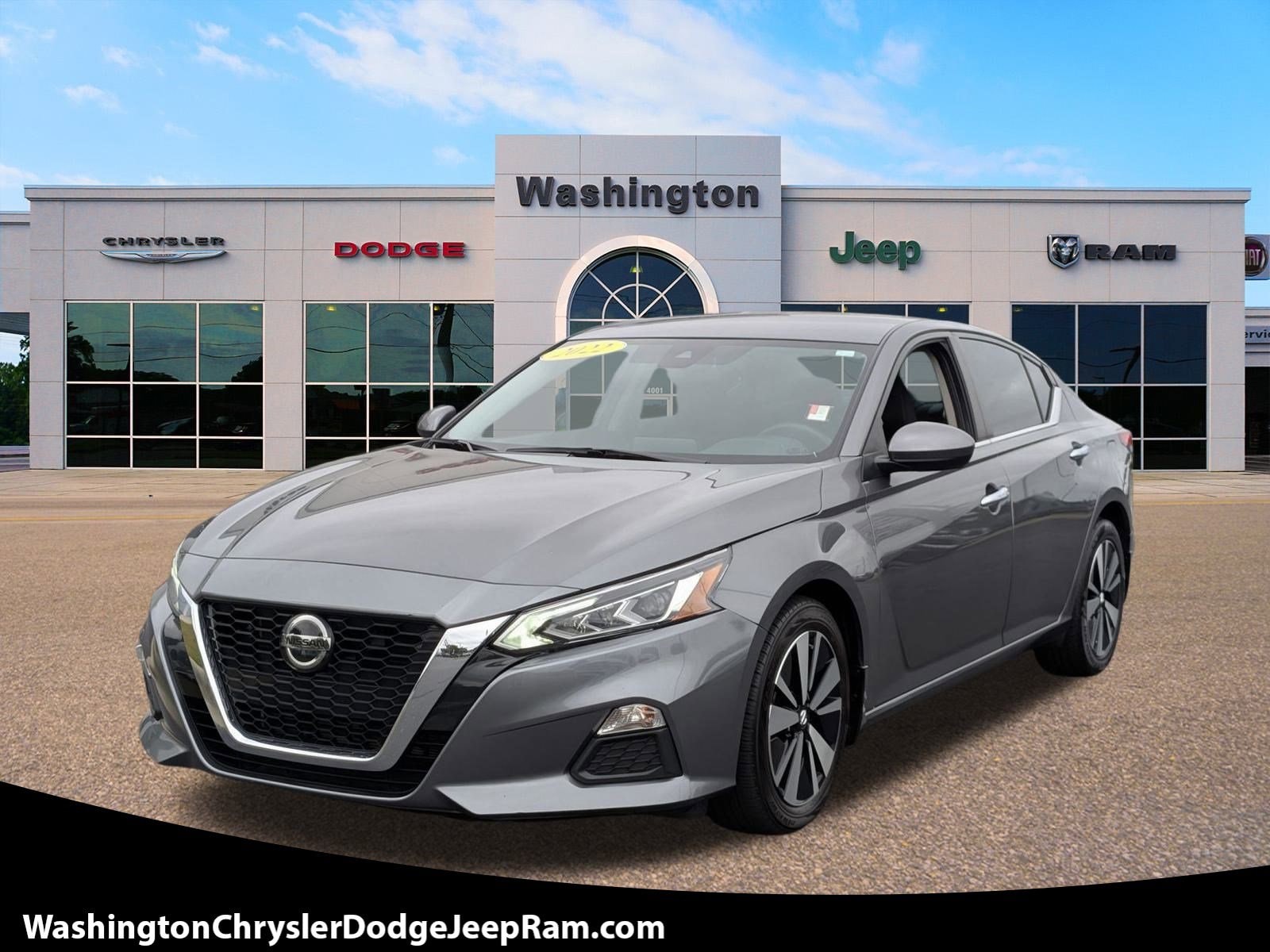2022 Nissan Altima 2.5 SV