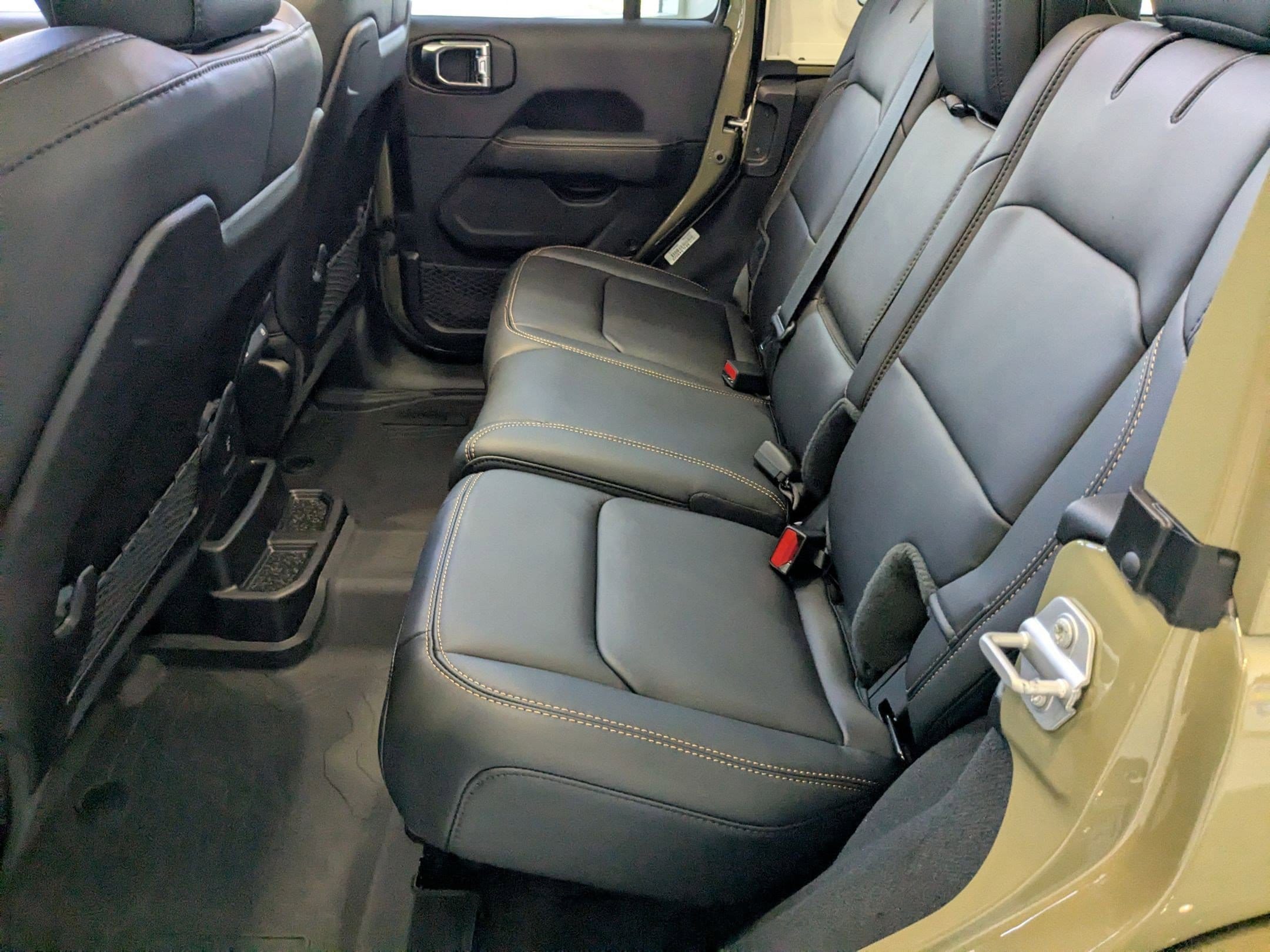 2025 Jeep Wrangler 4-Door Rubicon 392 Final Edition - Photo 27