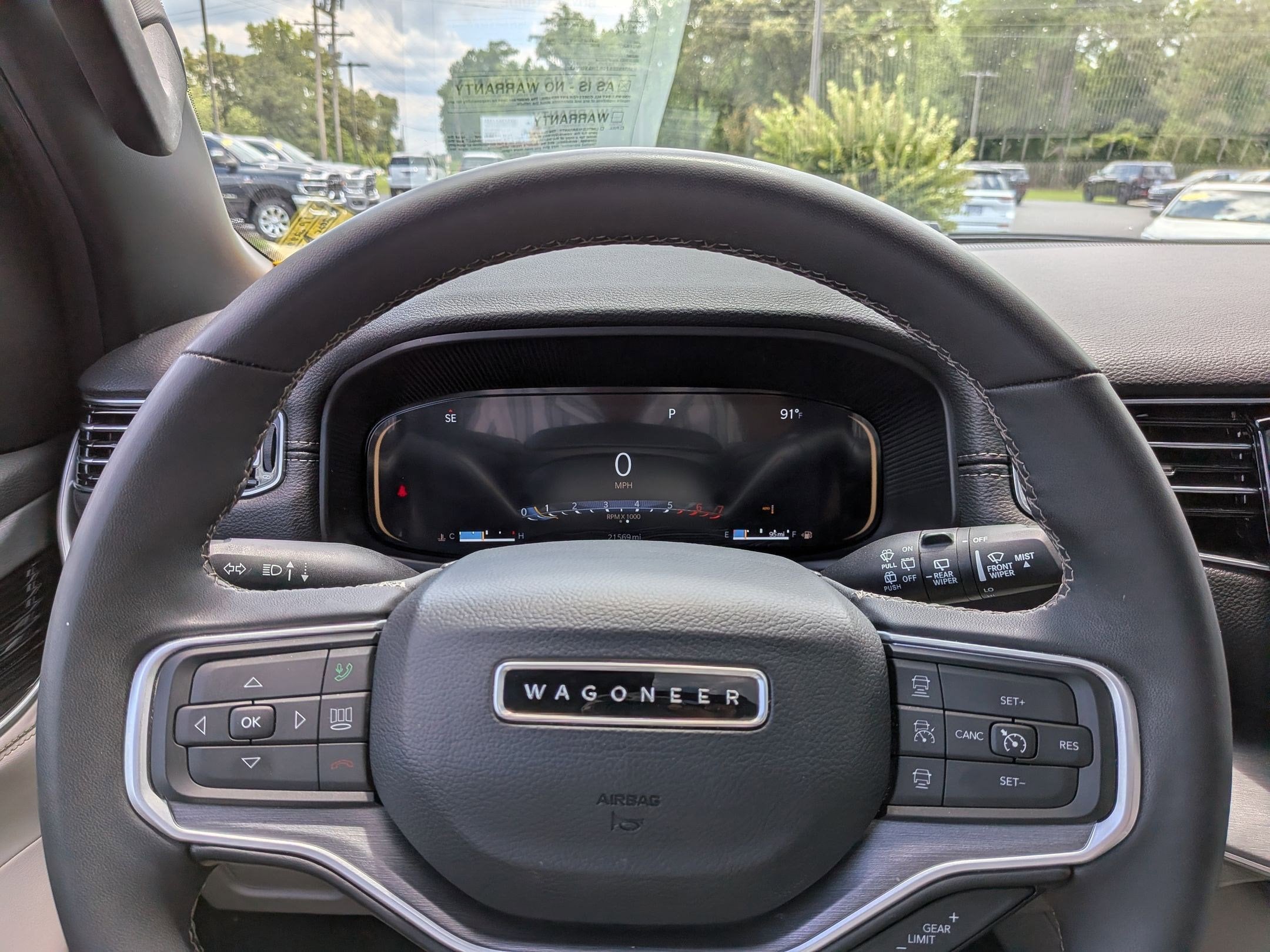 2025 Jeep Wagoneer Series III - Photo 12