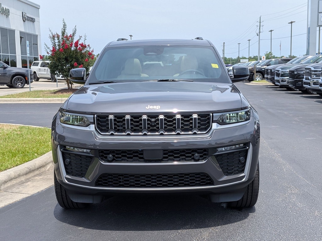 New 2026 Jeep Grand Cherokee L Limited Sport Utility