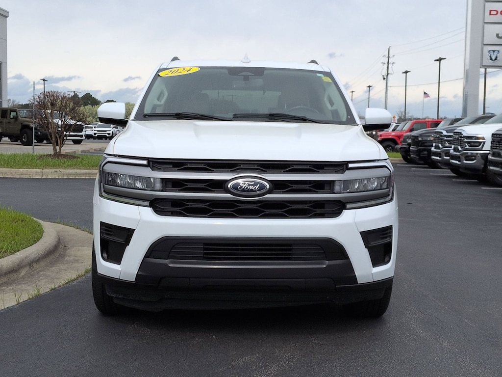 Used 2024 Ford Expedition XLT SUV