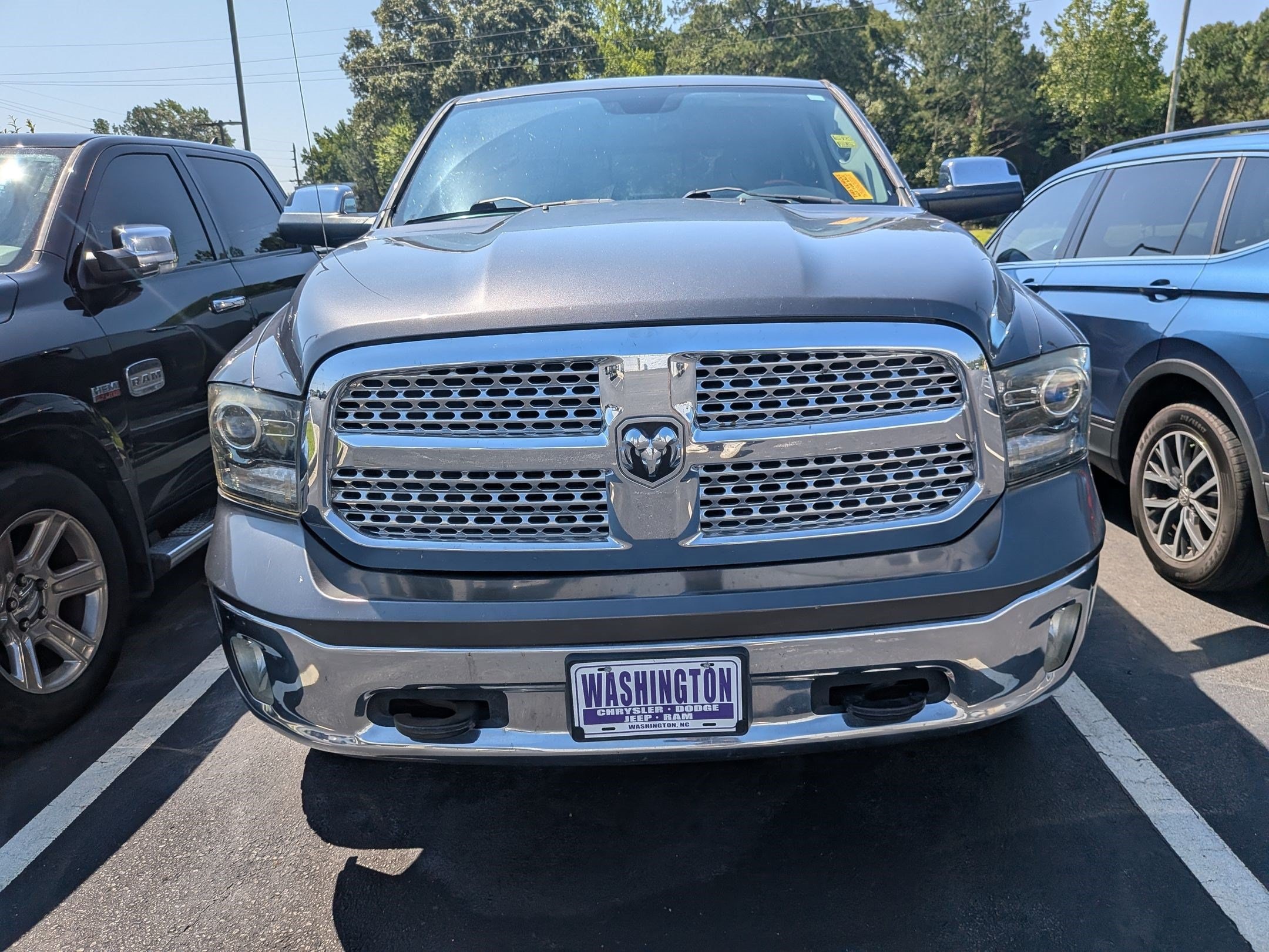 View vehicle photo 2