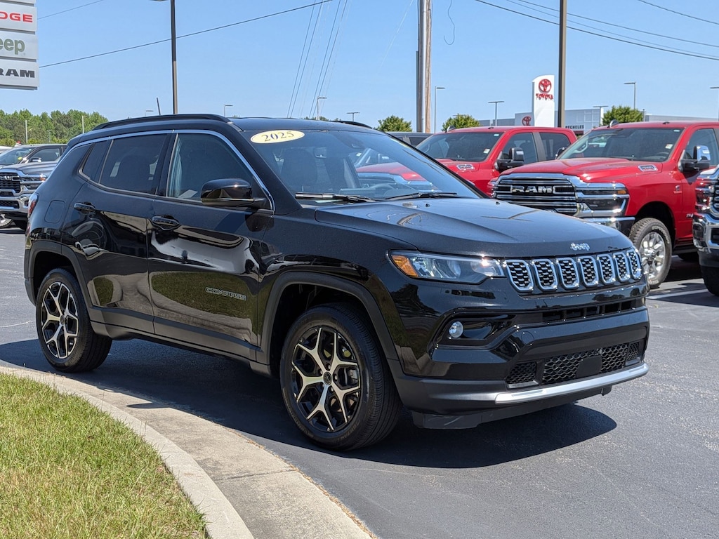 Used 2025 Jeep Compass Limited SUV
