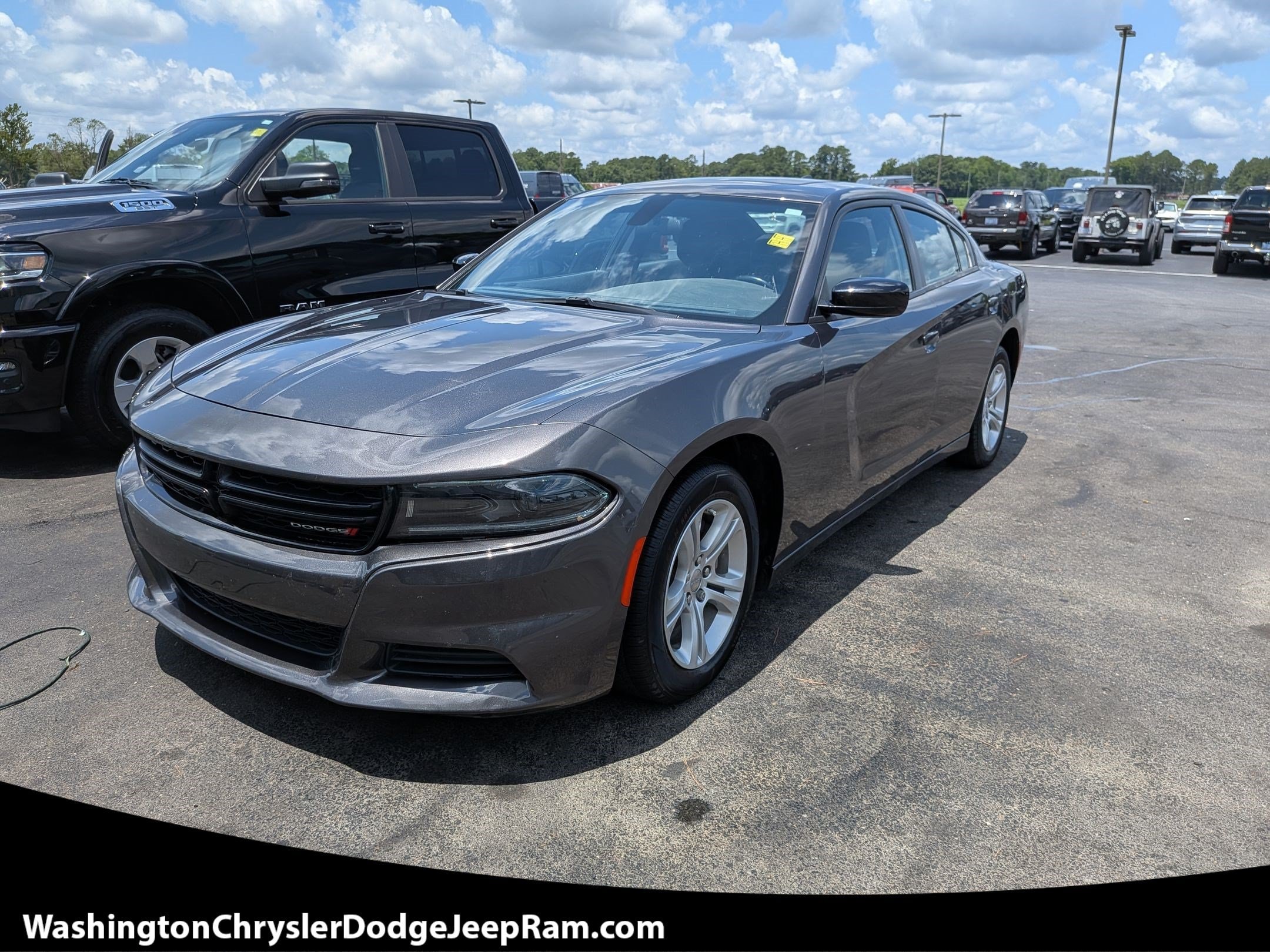 2023 Dodge Charger SXT's photo