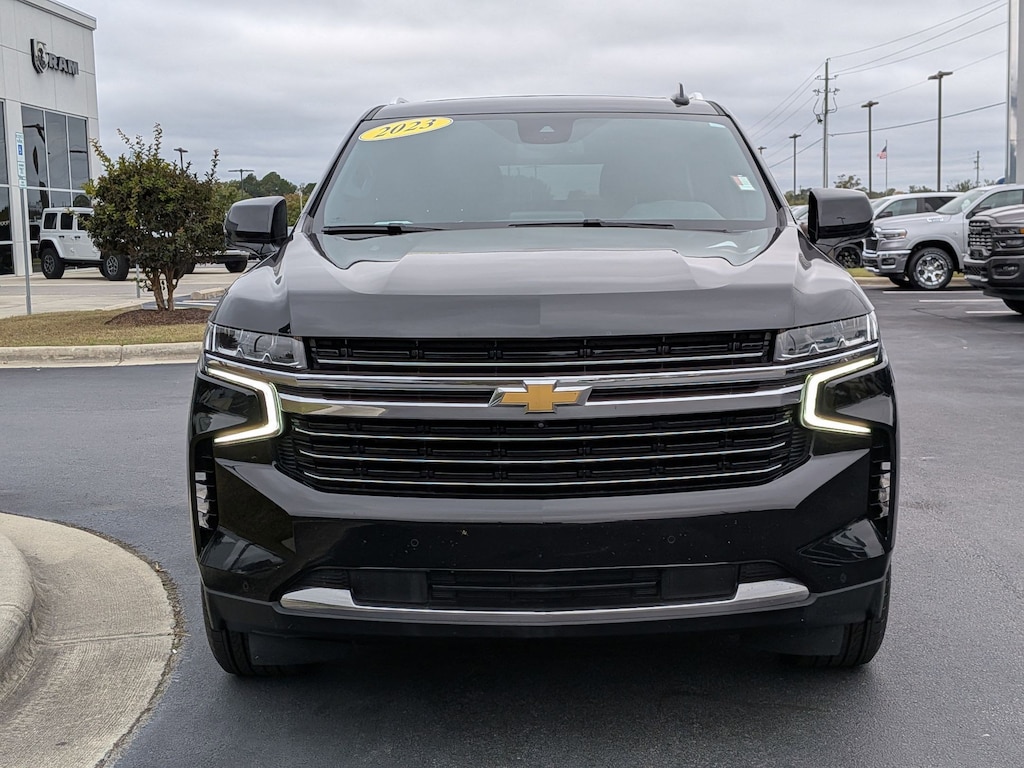 Used 2023 Chevrolet Suburban LT SUV