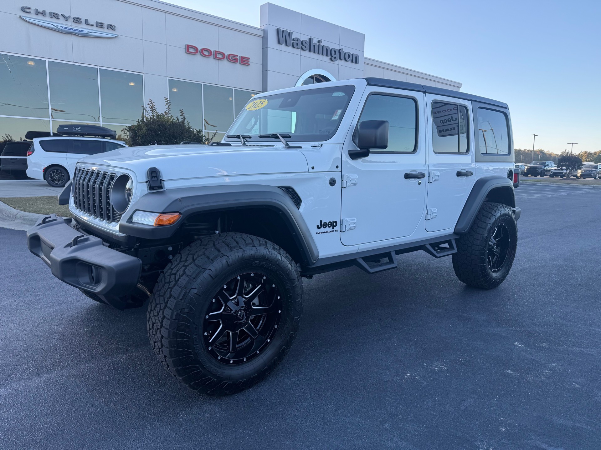 2025 Jeep Wrangler 4-Door Sport S's photo