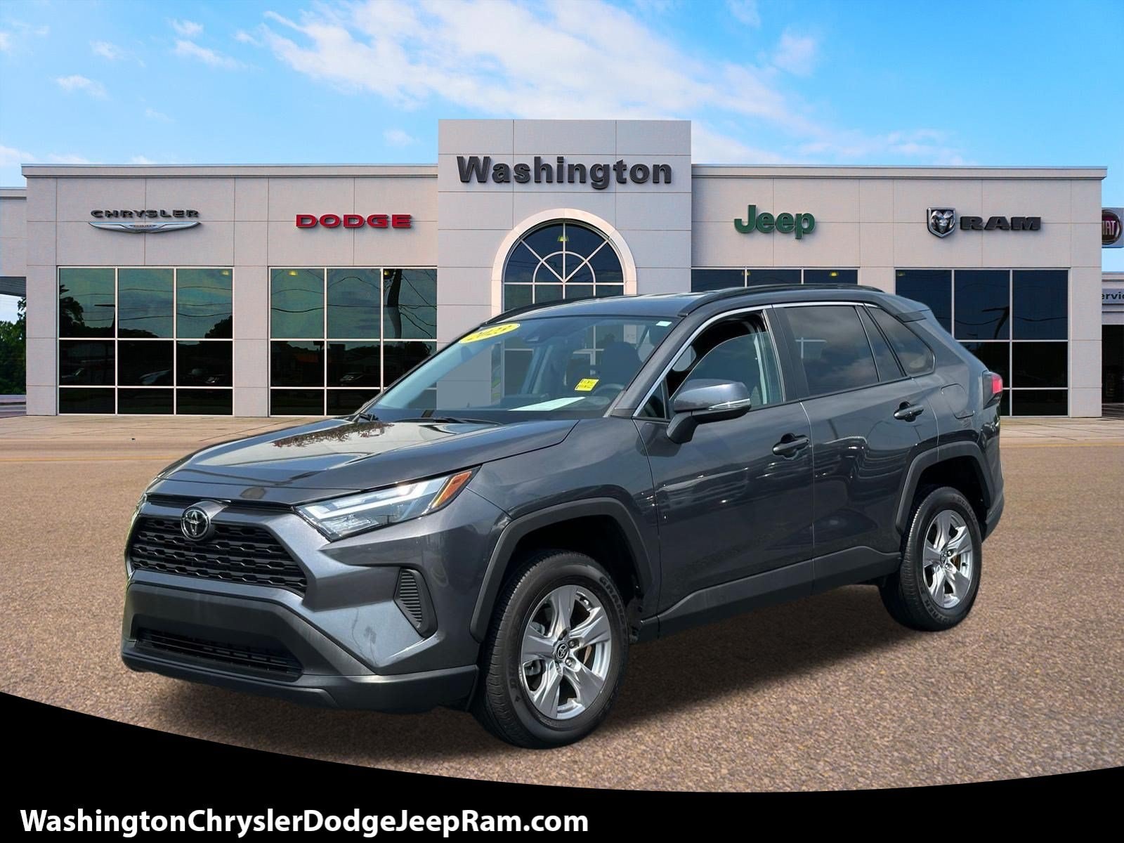 2023 Toyota RAV4 XLE