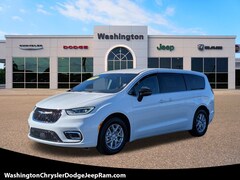 2026 Chrysler Pacifica Select Passenger Van