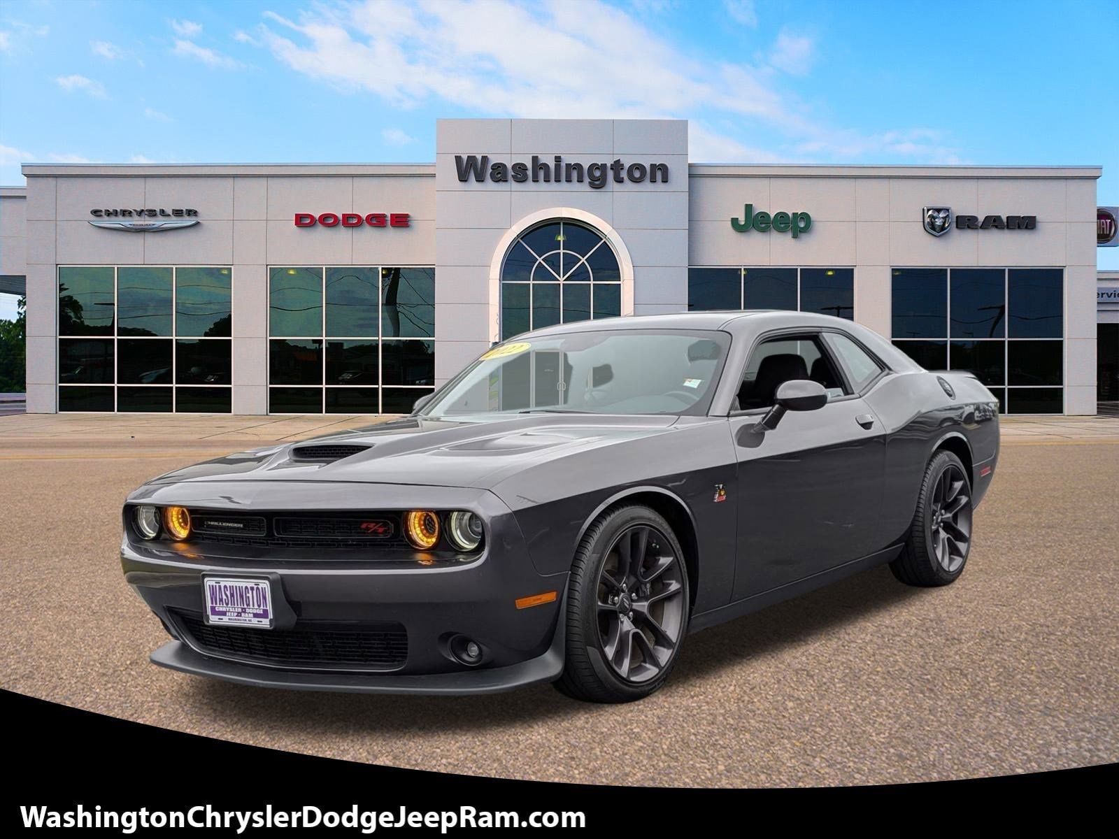 2022 Dodge Challenger R/T's photo