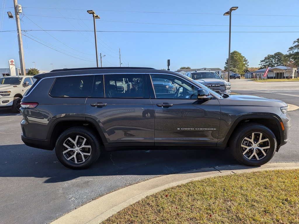 Used 2024 Jeep Grand Cherokee L Limited SUV