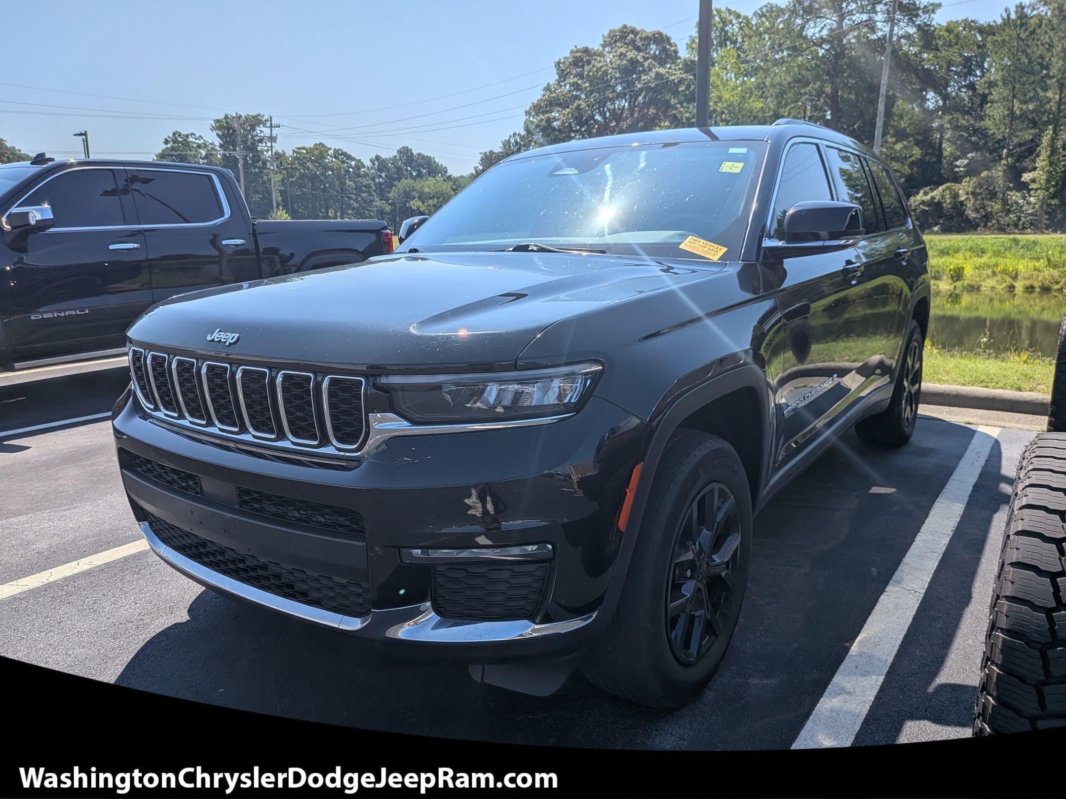 Diamond Black Crystal Pearlcoat 2021 Jeep Grand Cherokee L SUV / Crossover Four-Wheel Drive Automatic