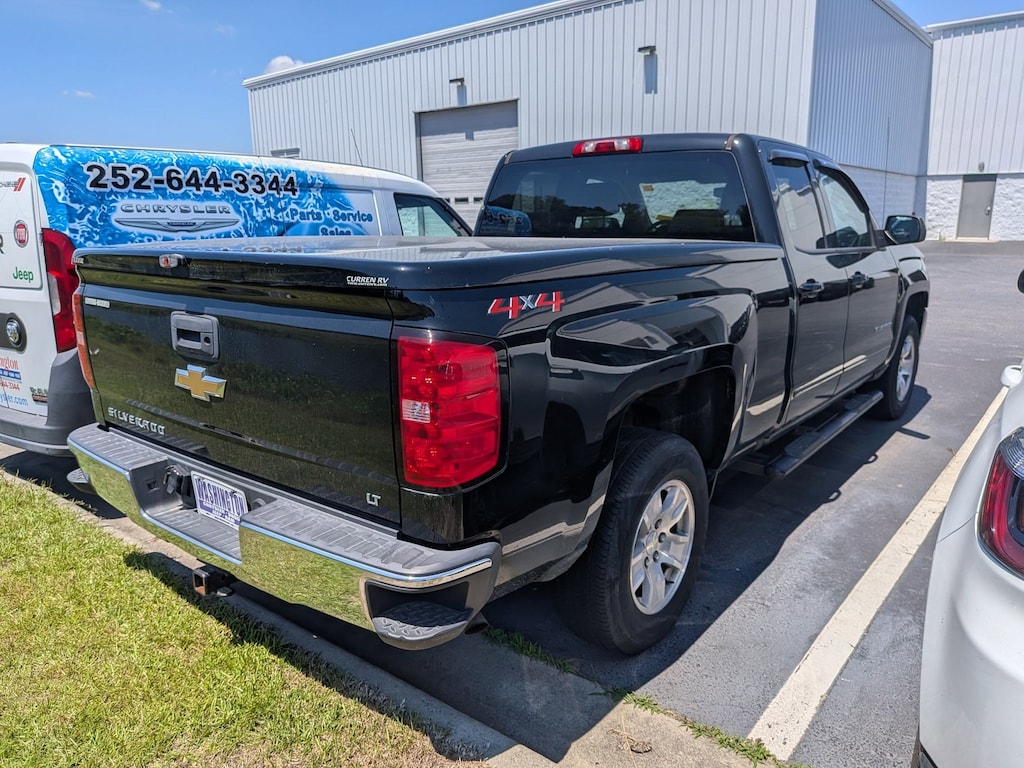 Used 2018 Chevrolet Silverado 1500 LT w/1LT Truck Double Cab