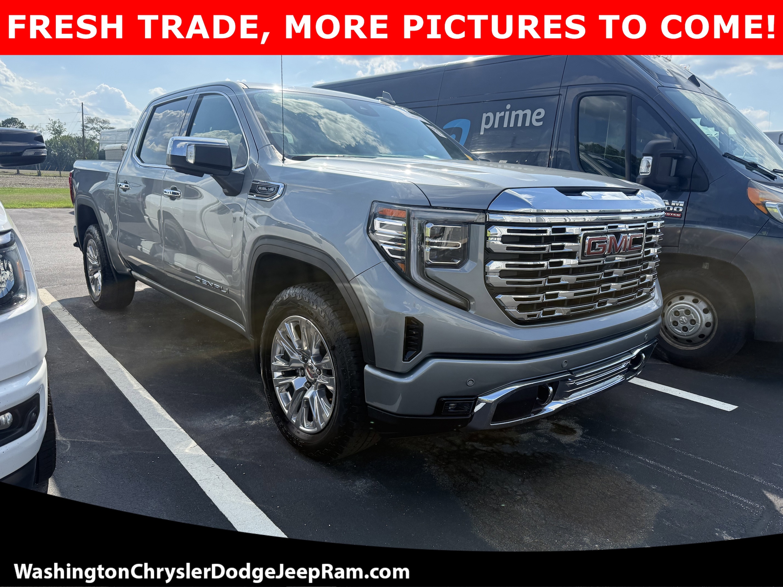 2024 GMC Sierra 4WD Crew Cab Short Box Denali's photo