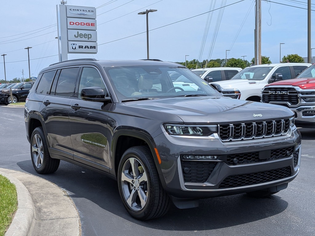 New 2026 Jeep Grand Cherokee L Limited Sport Utility
