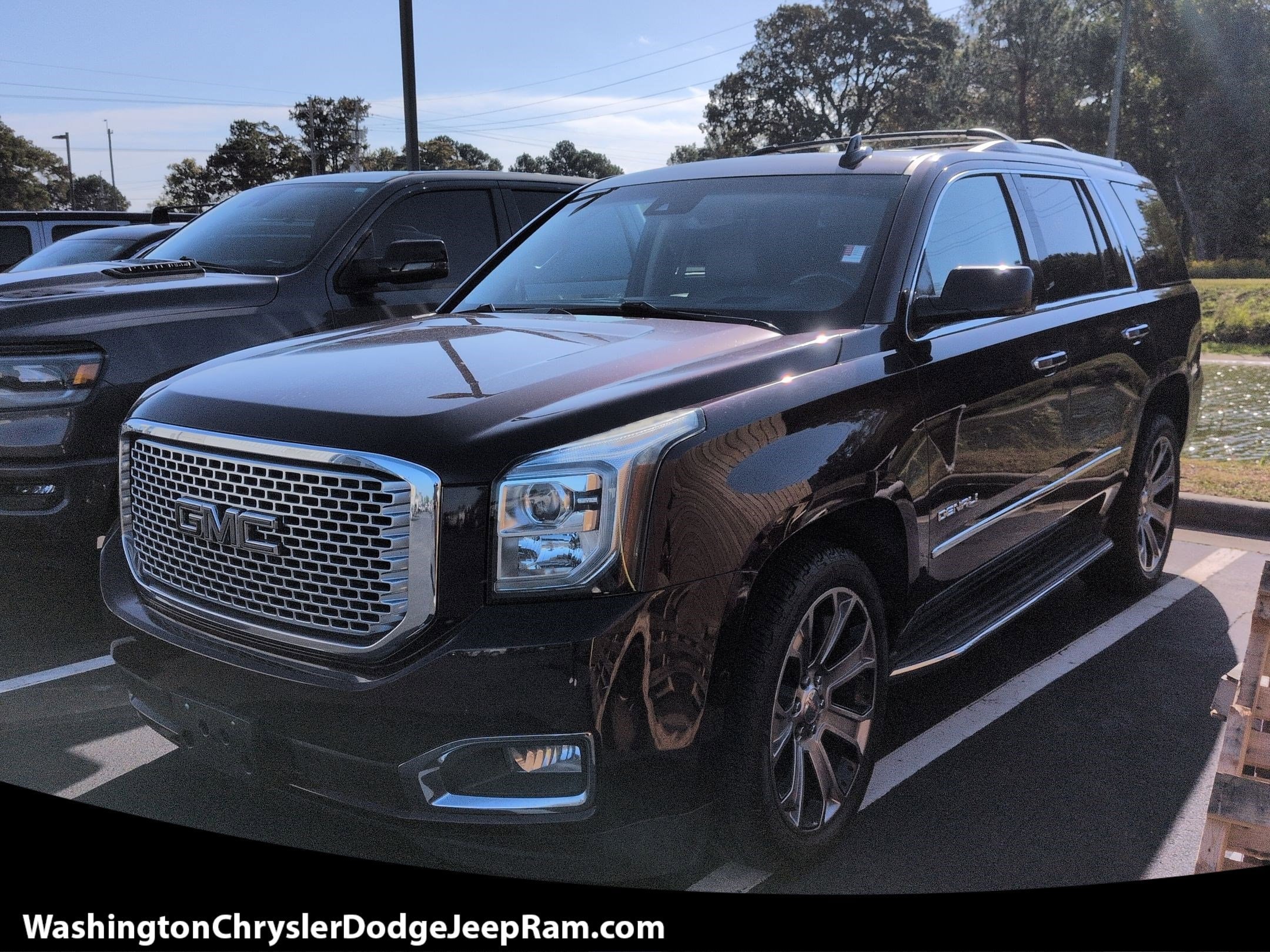 2017 GMC Yukon Denali's photo