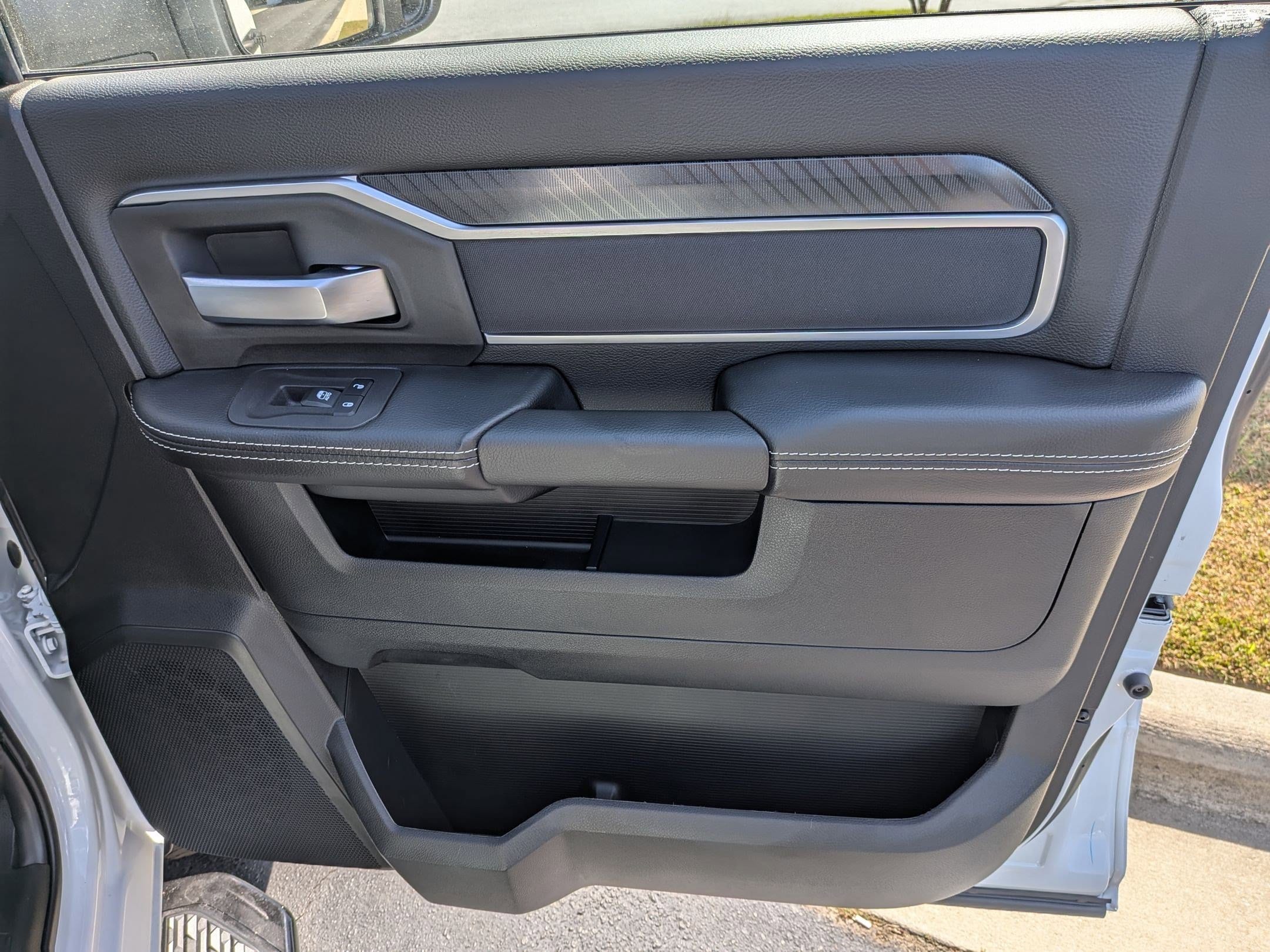 2026 RAM 2500 Big Horn - Photo 33