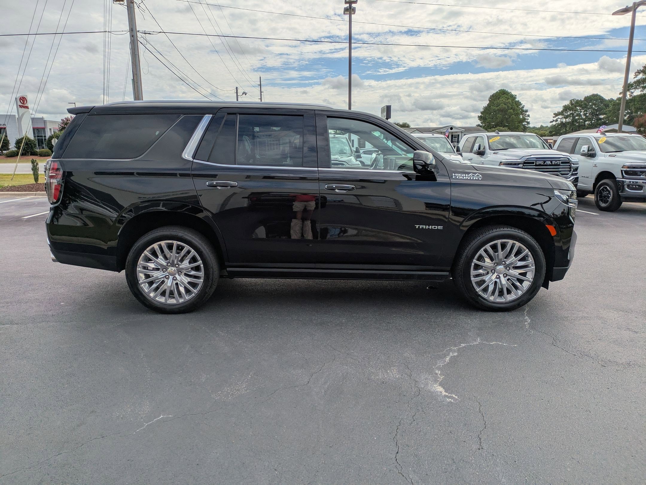 2023 Chevrolet Tahoe High Country photo 4