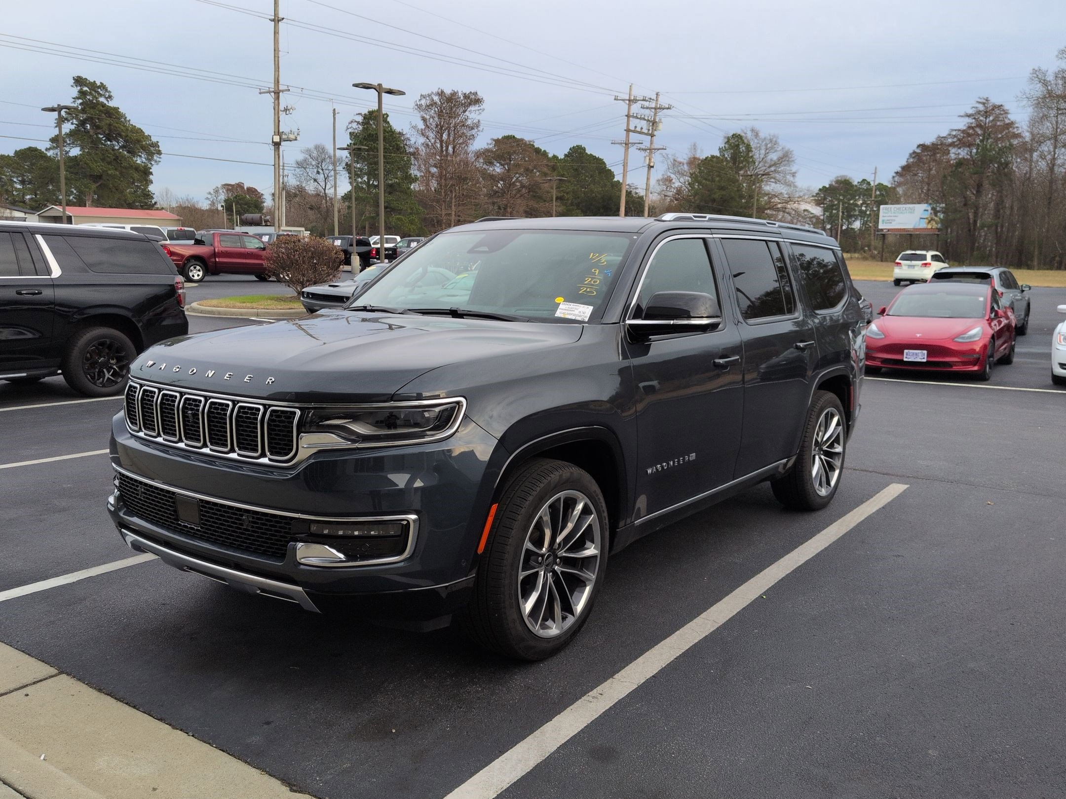 2025 Jeep Wagoneer Series III photo 3