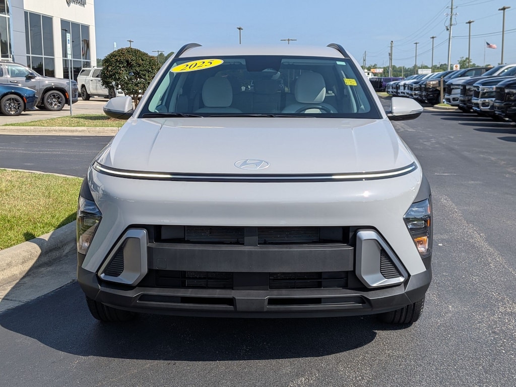 Used 2025 Hyundai Kona SEL SUV