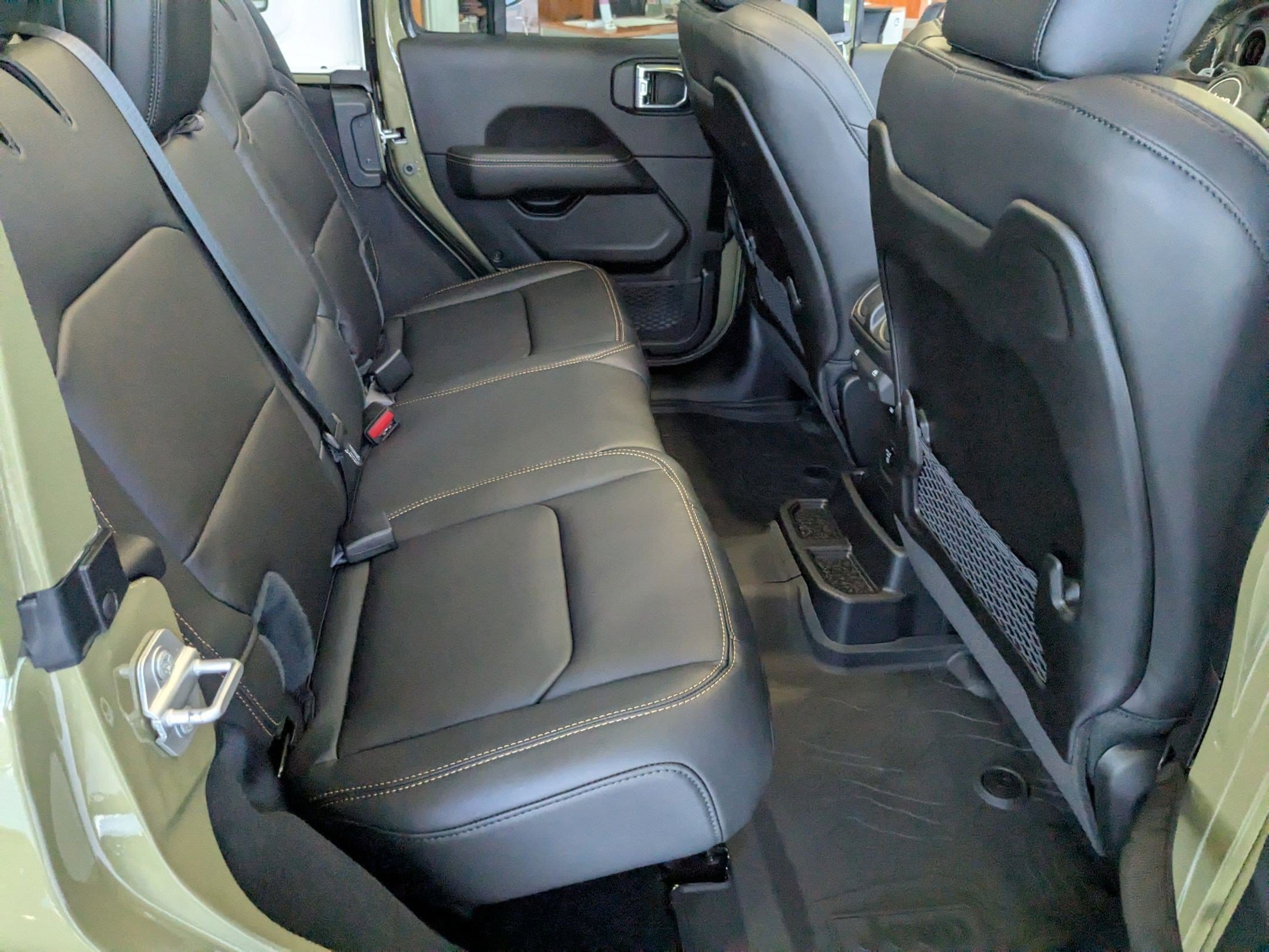 2025 Jeep Wrangler 4-Door Rubicon 392 Final Edition - Photo 33