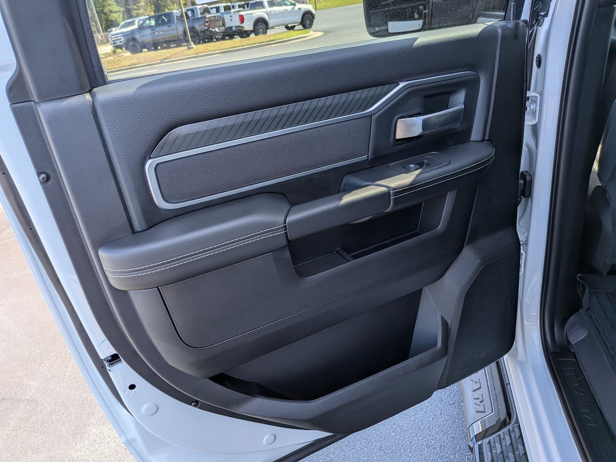 2026 RAM 2500 Big Horn - Photo 27