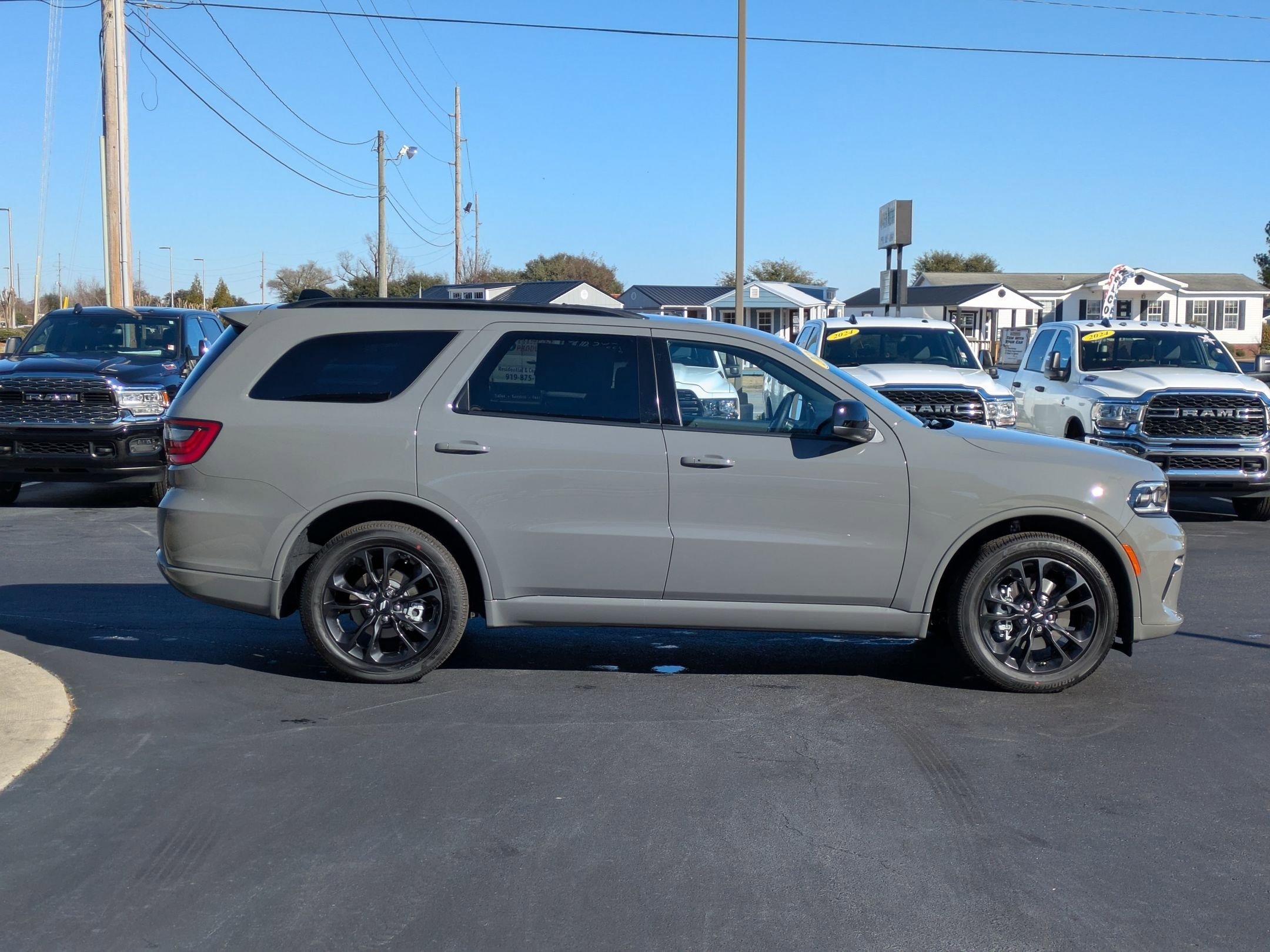 2025 Dodge Durango GT Sport photo 4