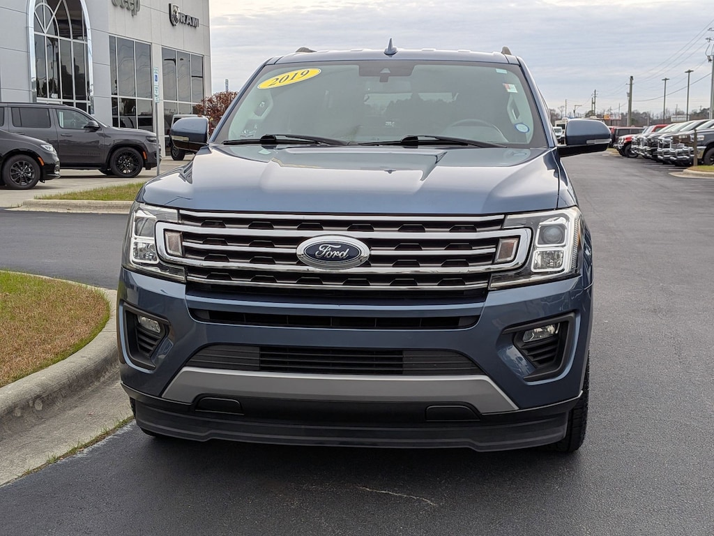 Used 2019 Ford Expedition XLT SUV