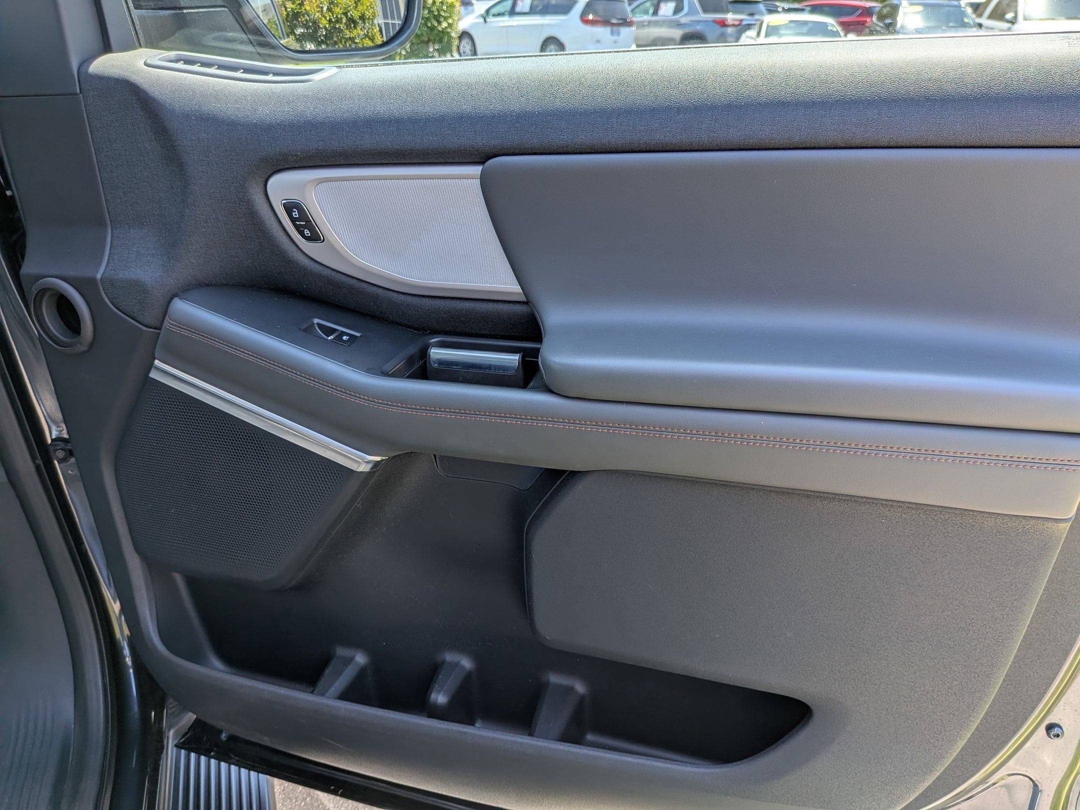 2025 Ford Expedition Active - Photo 24
