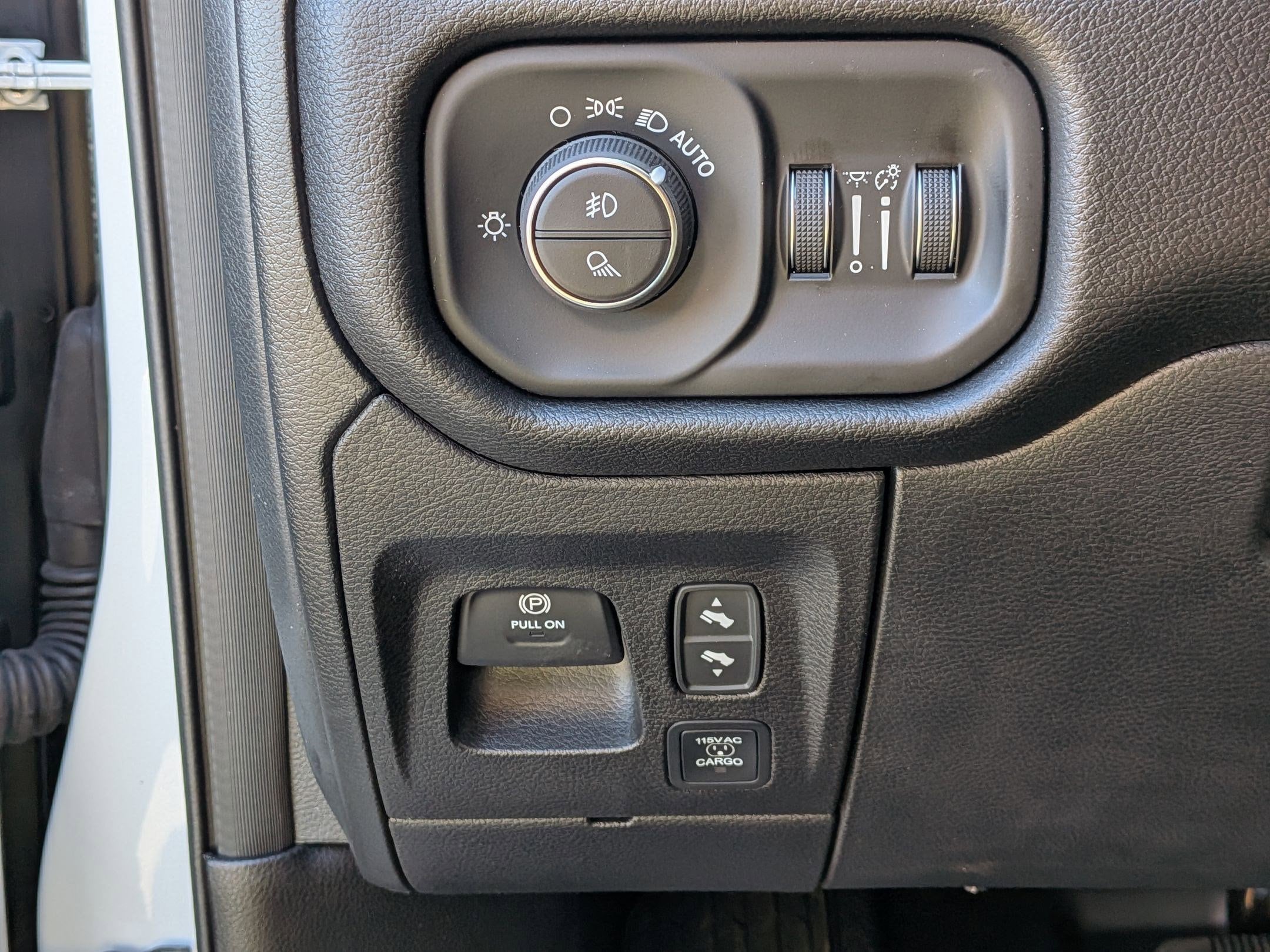 2026 RAM 1500 Big Horn/Lone Star - Photo 14