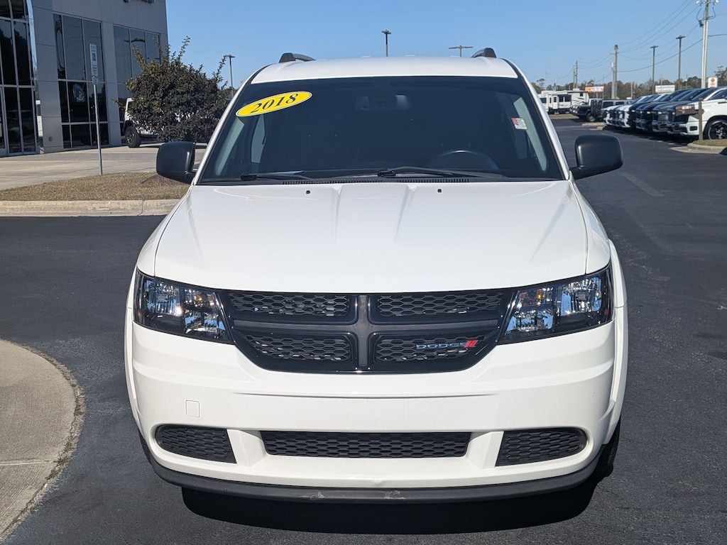 Used 2018 Dodge Journey SE SUV