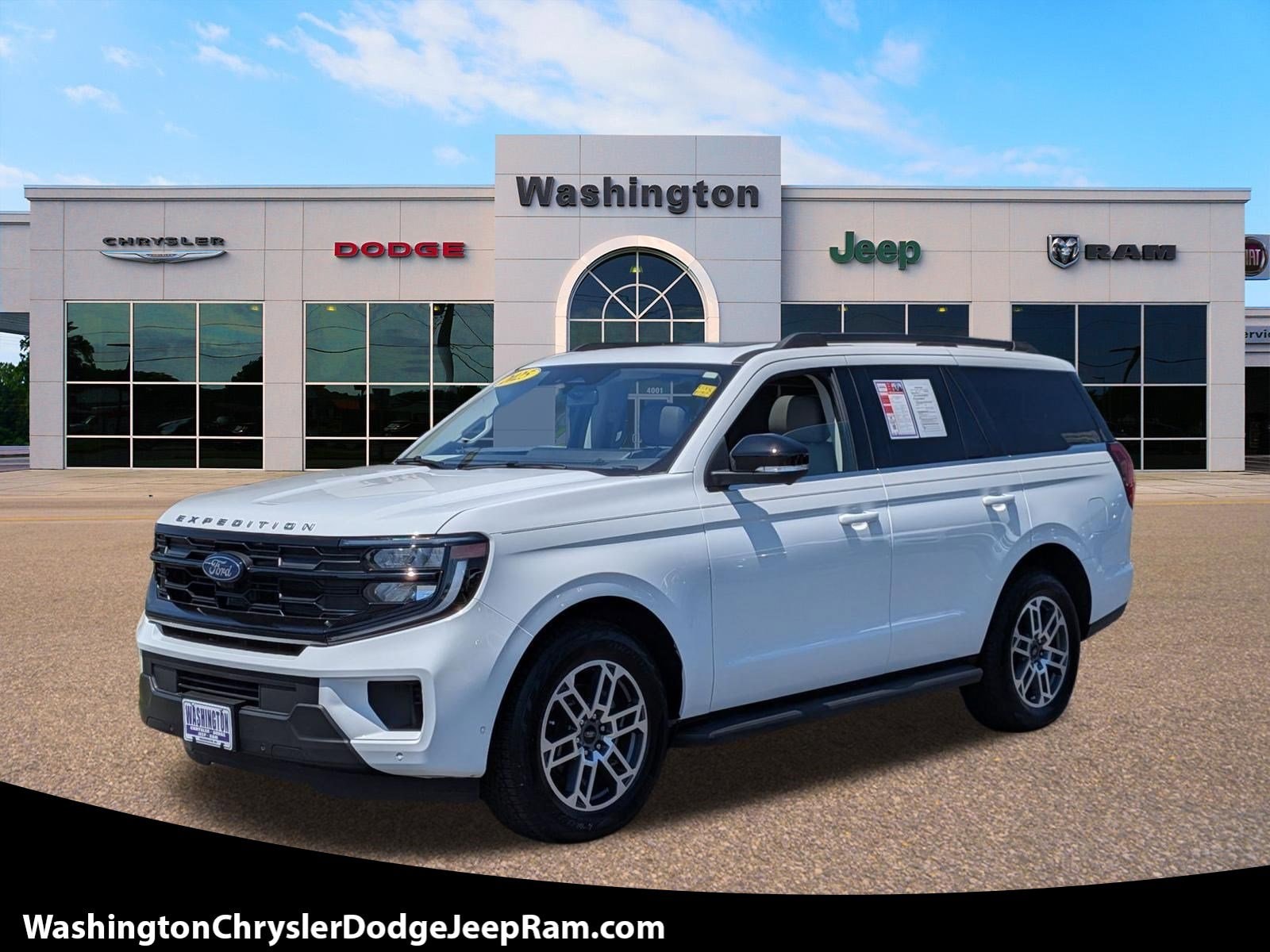 2025 Ford Expedition Active 4x4's photo