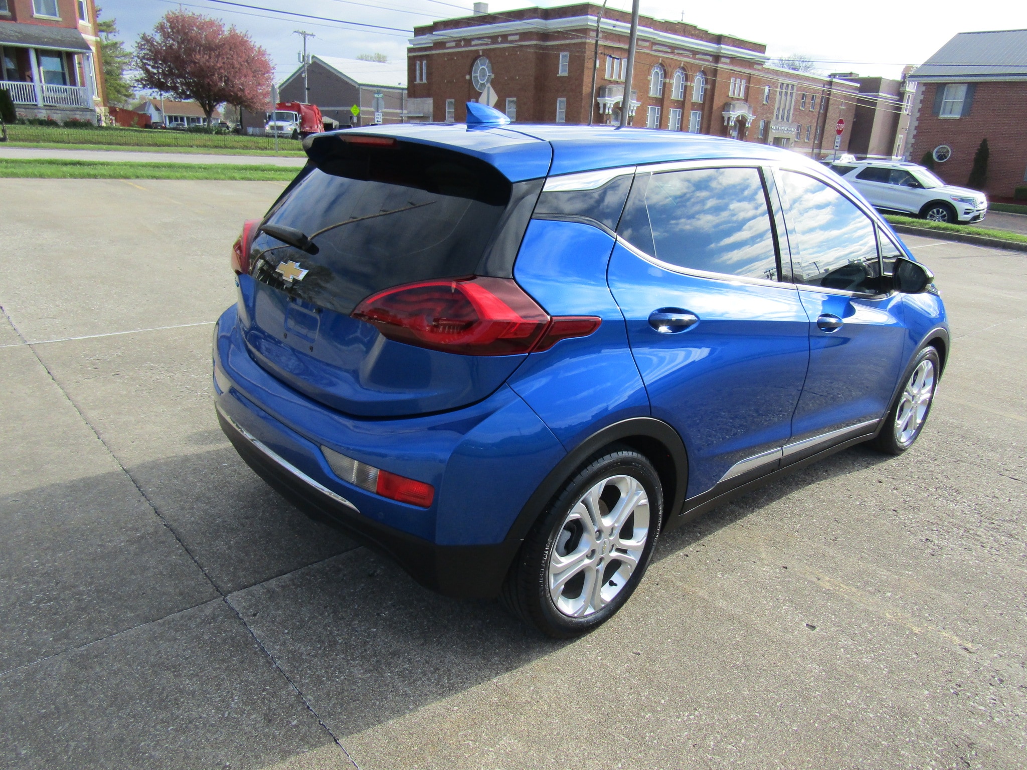 Used 2017 Chevrolet Bolt EV LT with VIN 1G1FW6S08H4184089 for sale in Washington, IN