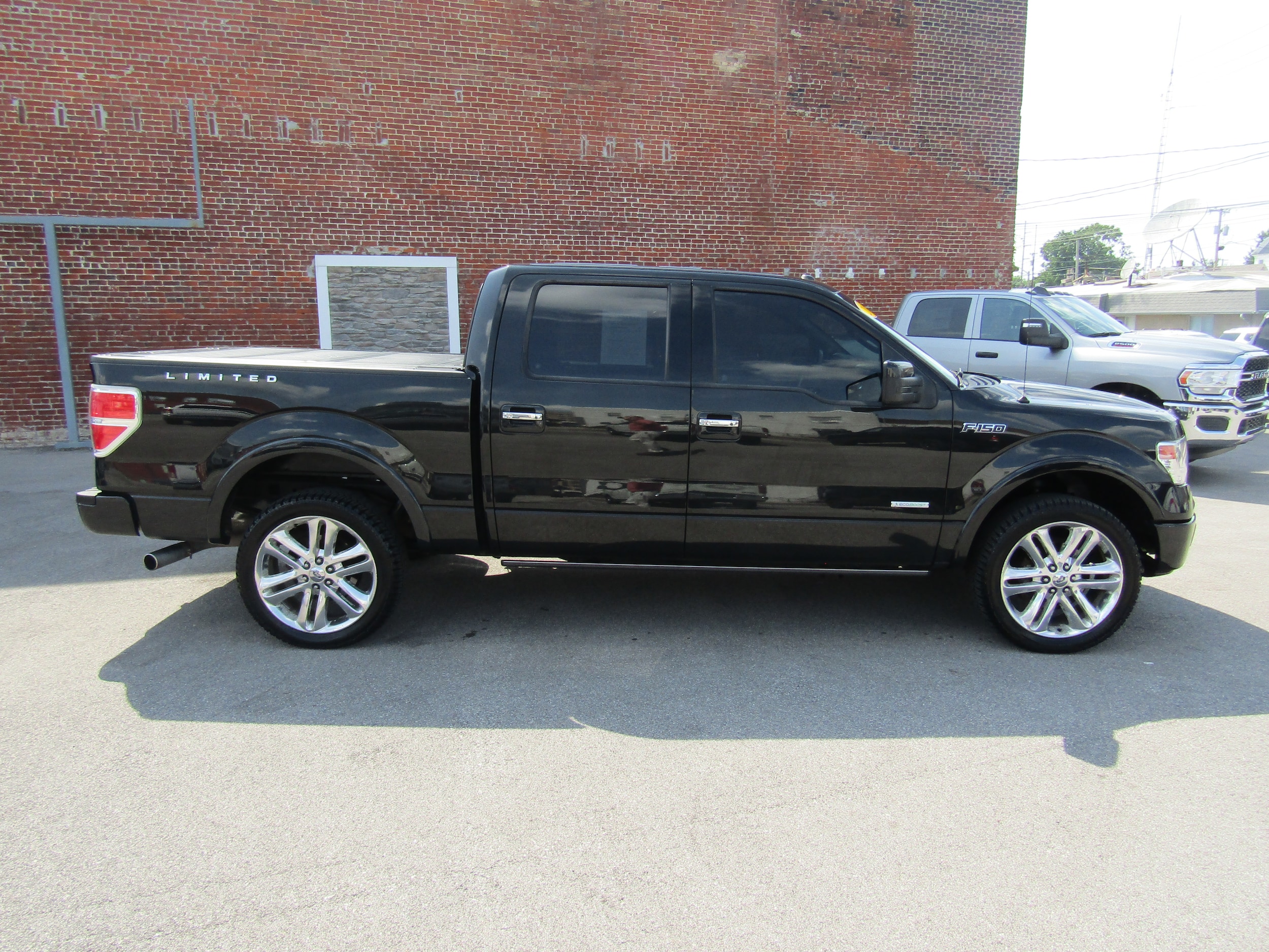 Used 2013 Ford F-150 Limited with VIN 1FTFW1ET5DFD38692 for sale in Washington, IN