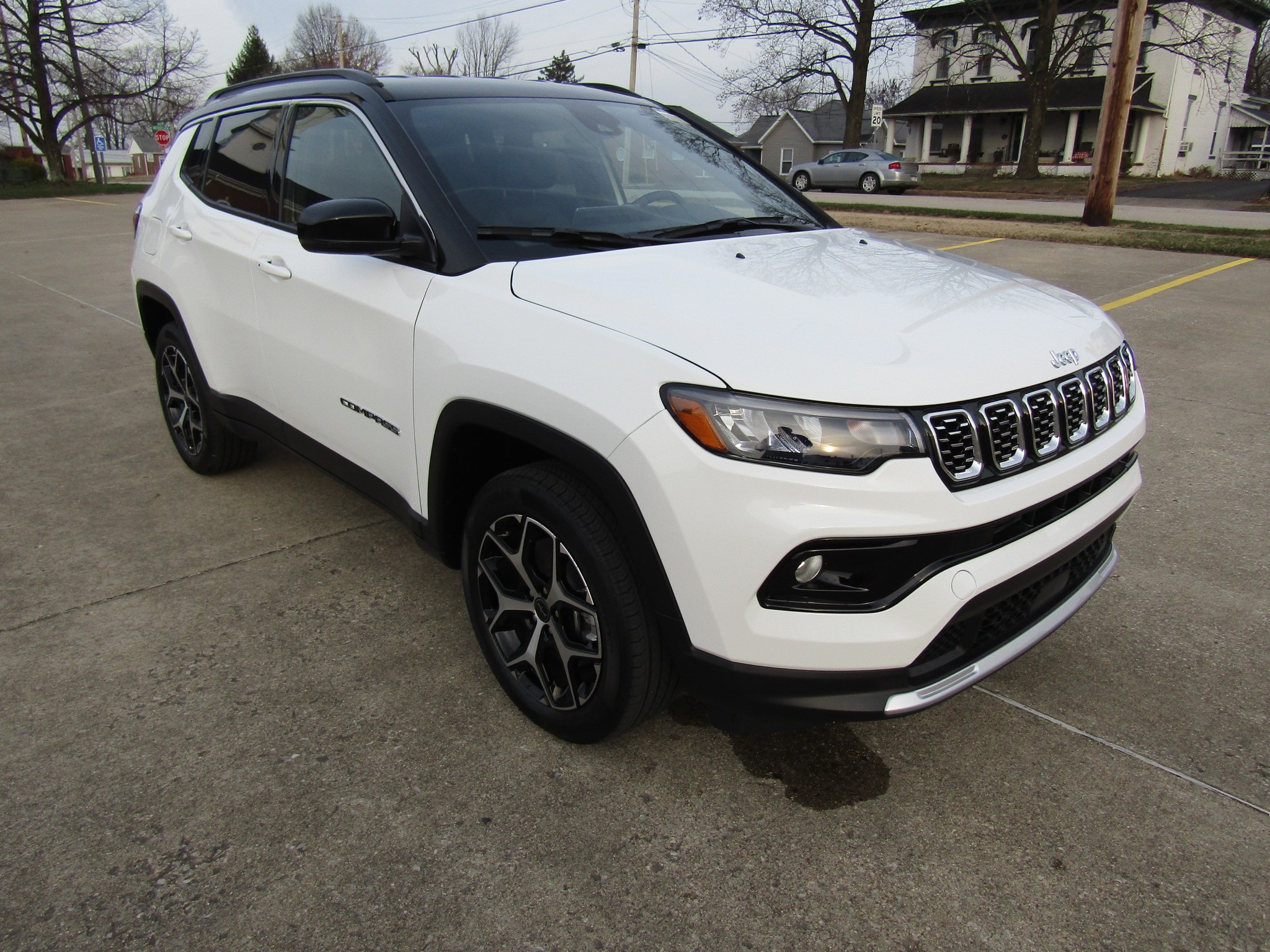 2026 Jeep Compass Limited's photo