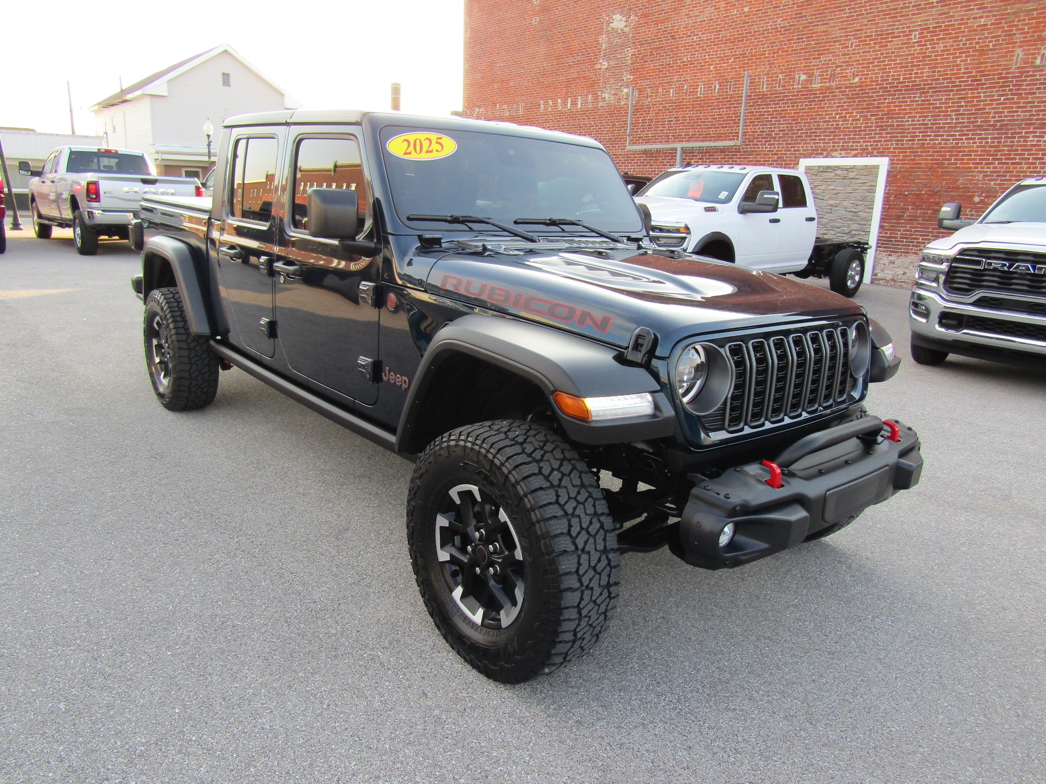 2025 Jeep Gladiator Rubicon Auto's photo