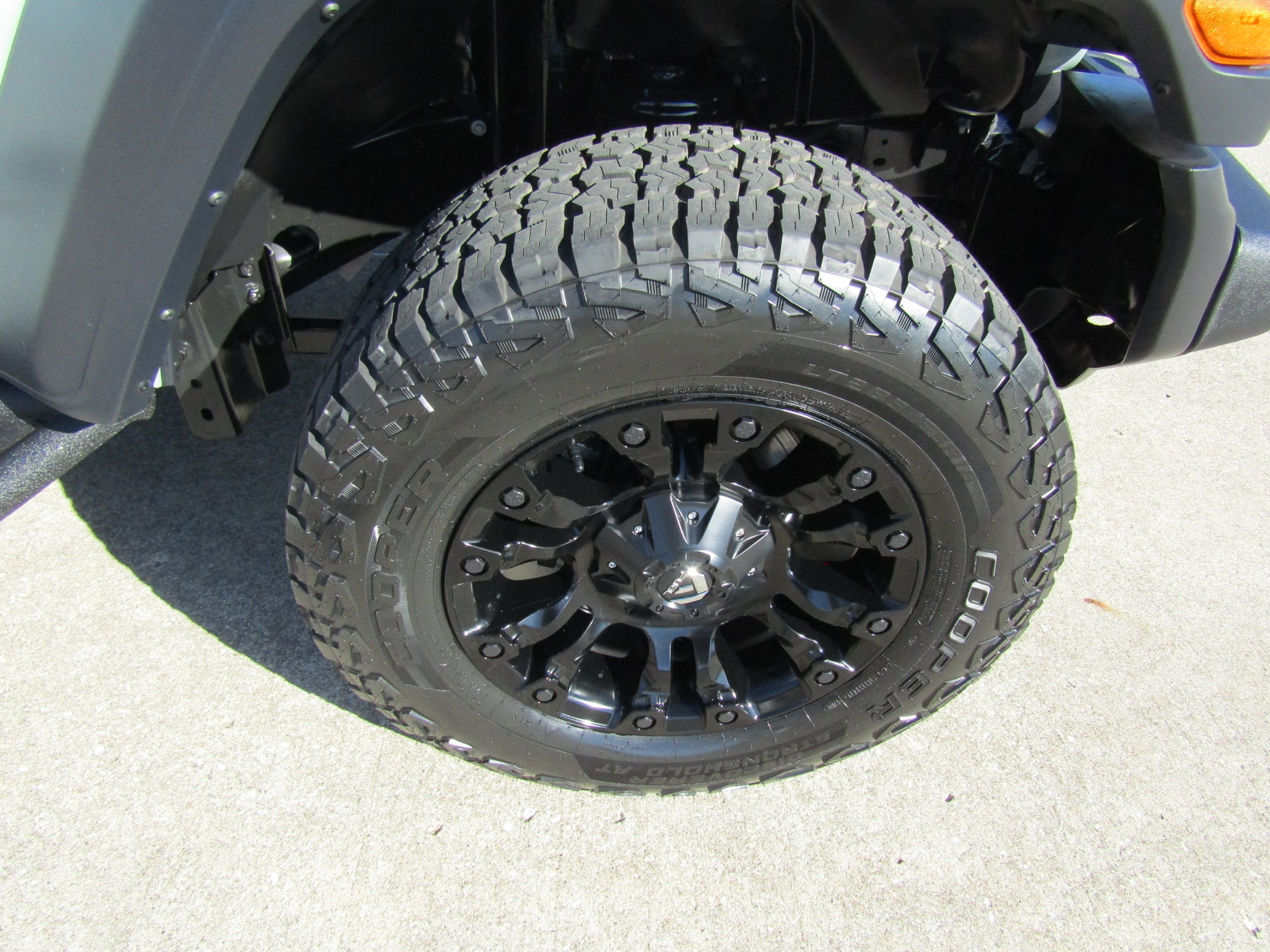 2024 Jeep Wrangler 2-Door Sport - Photo 12