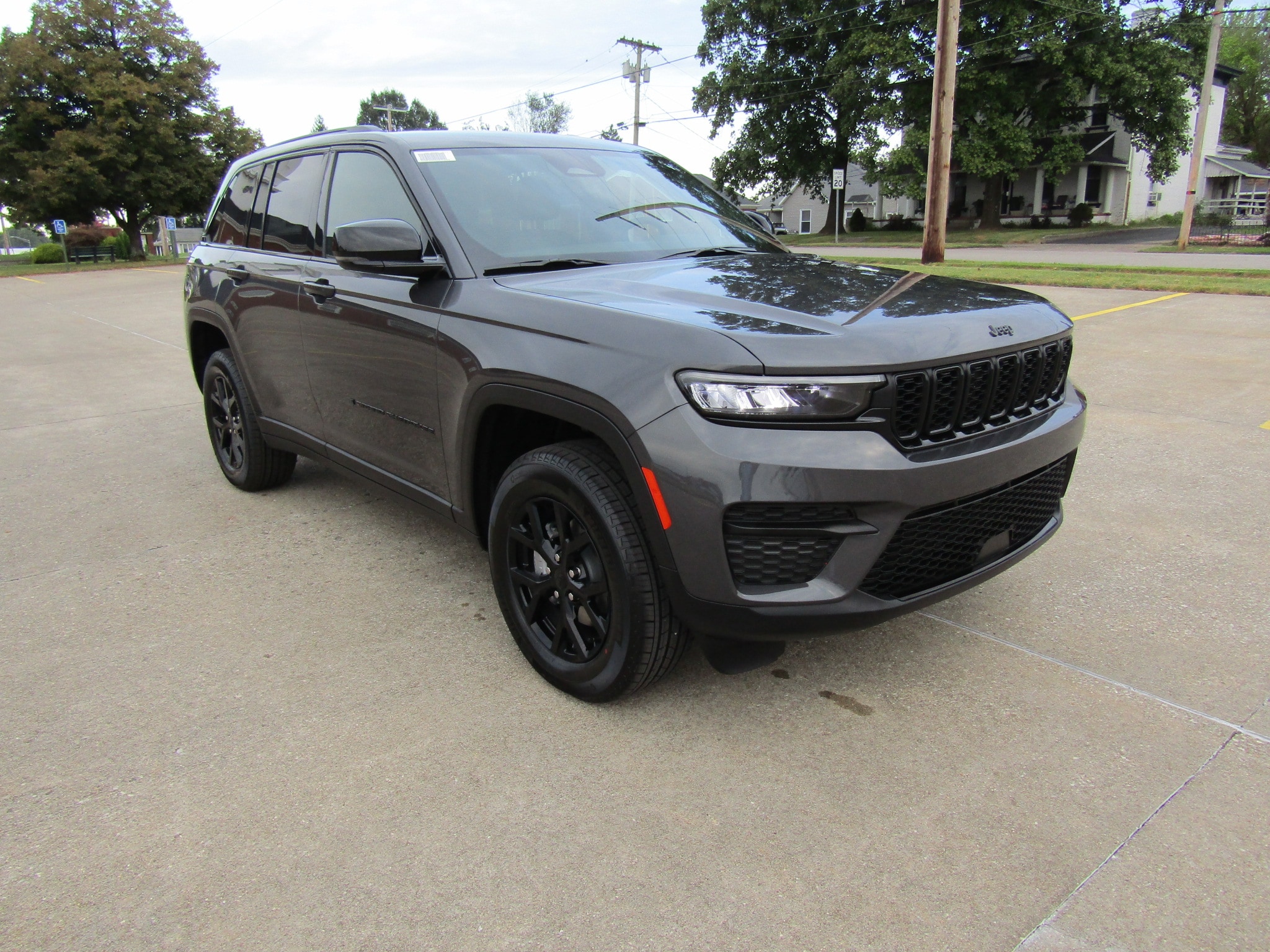 2025 Jeep Grand Cherokee Altitude