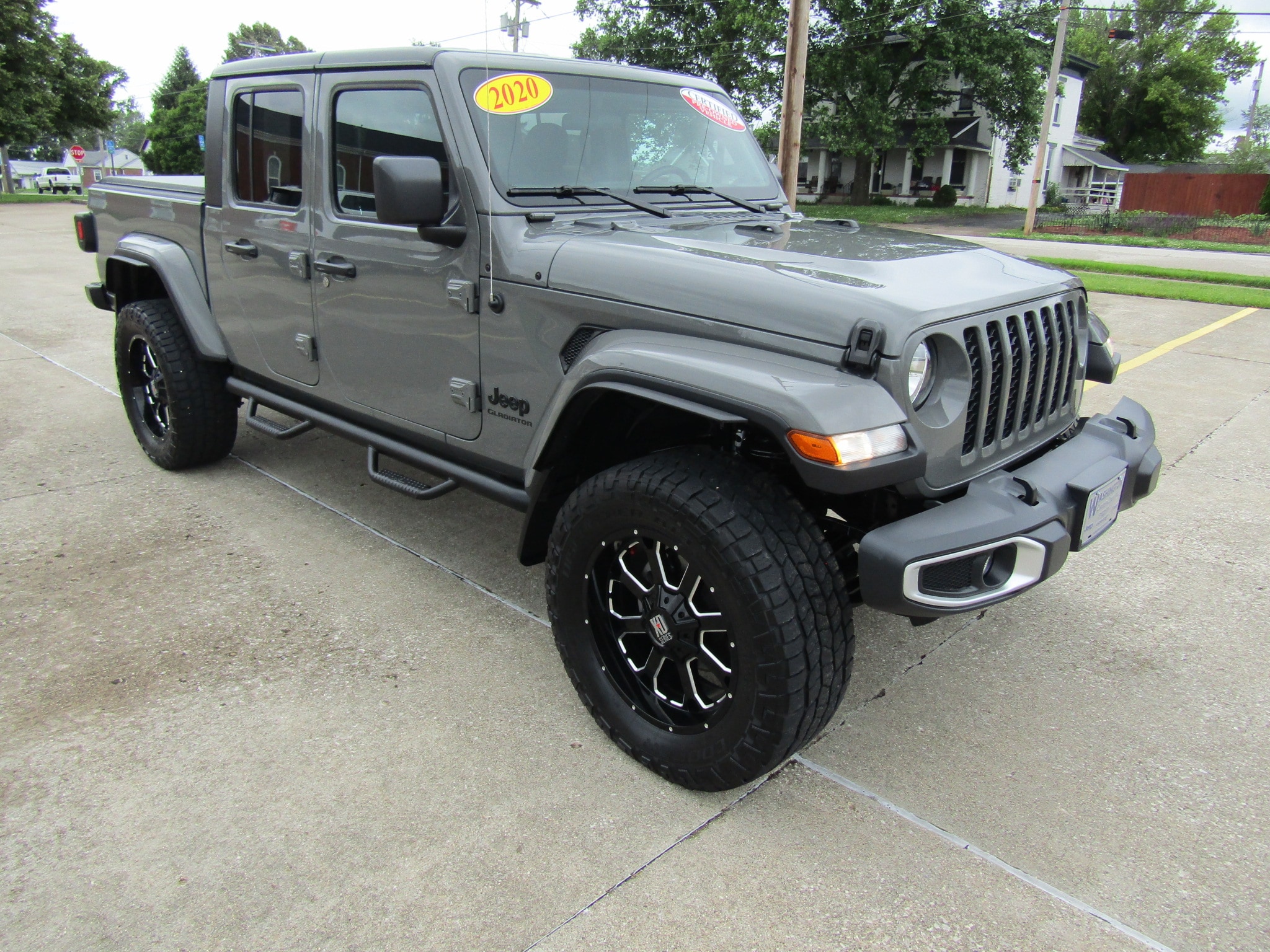 2020 Jeep Gladiator Sport S's photo