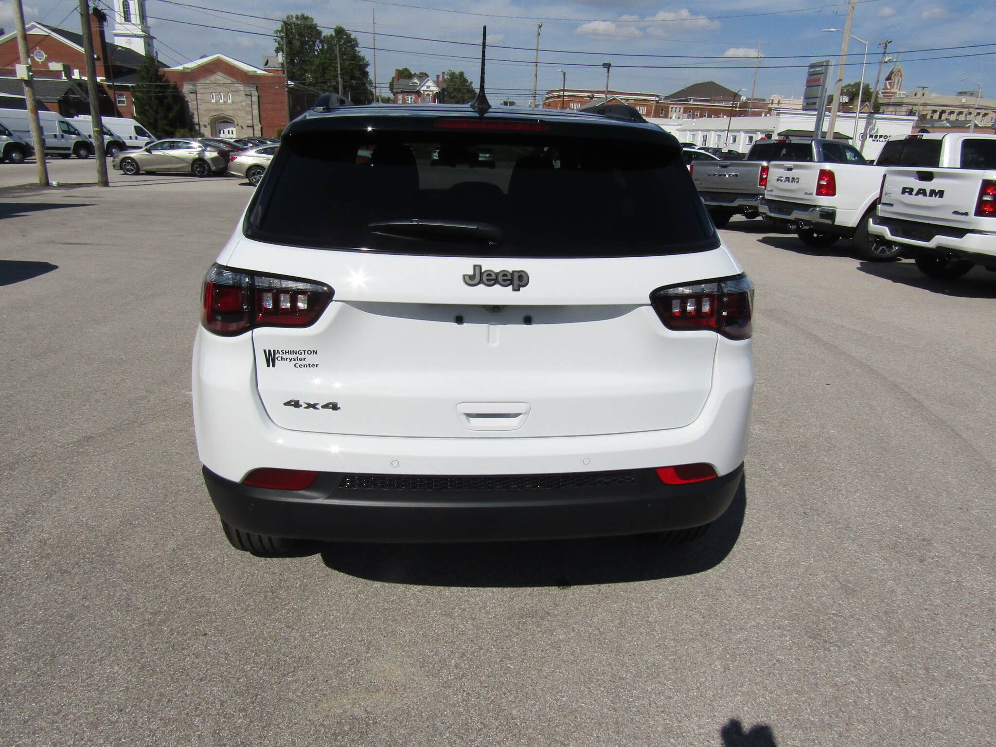 2026 Jeep Compass Limited Altitude photo 2
