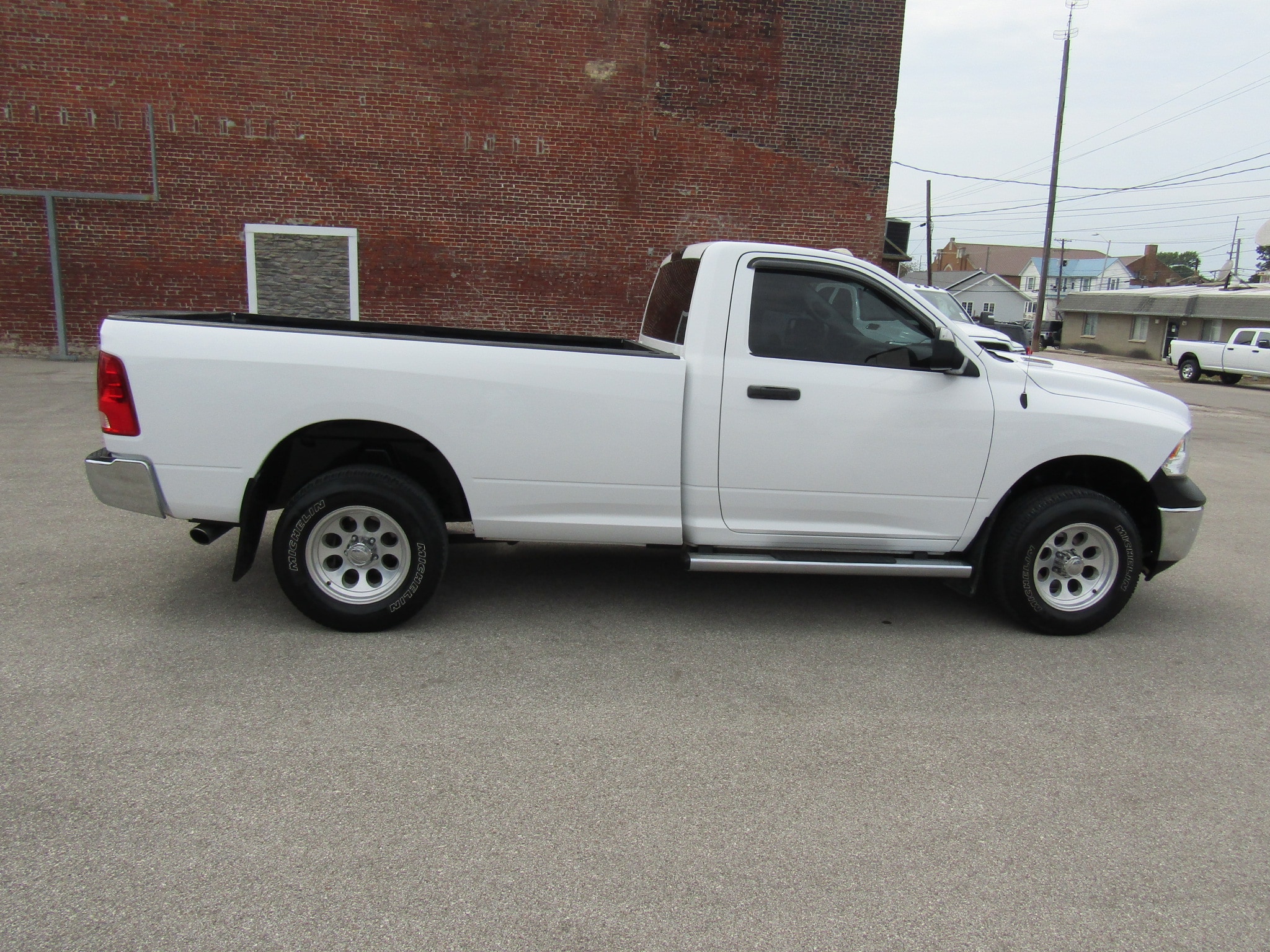 Used 2016 RAM Ram 1500 Pickup Tradesman with VIN 3C6JR7DM6GG280276 for sale in Washington, IN