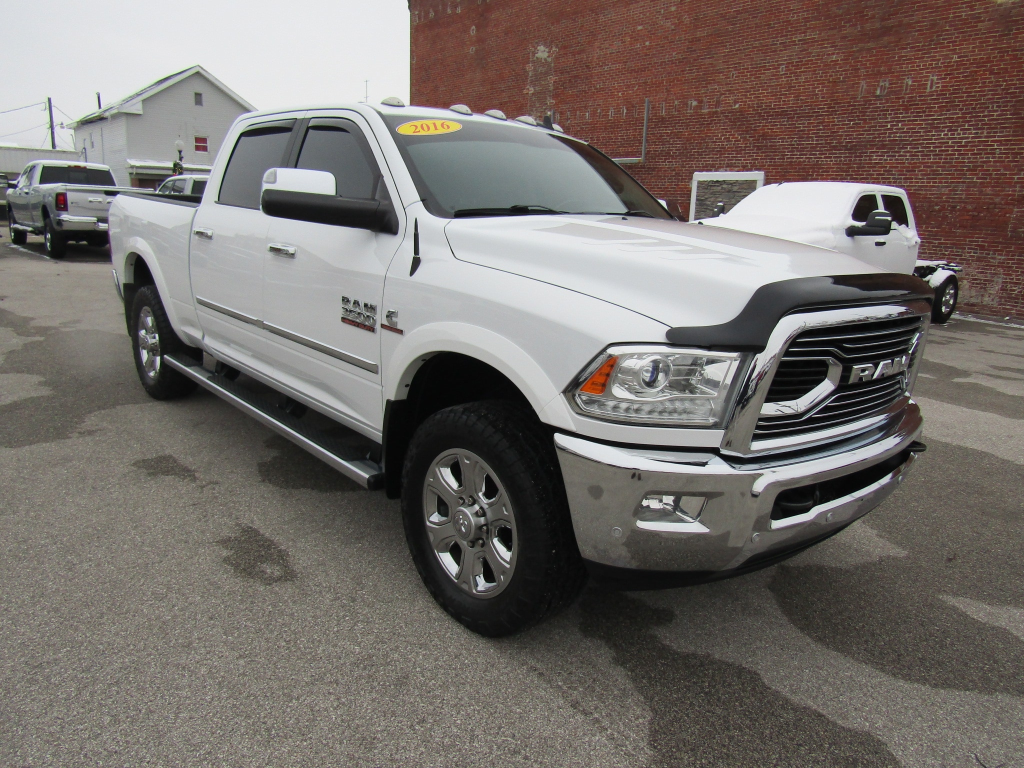 2016 RAM Ram 3500 Pickup Laramie's photo