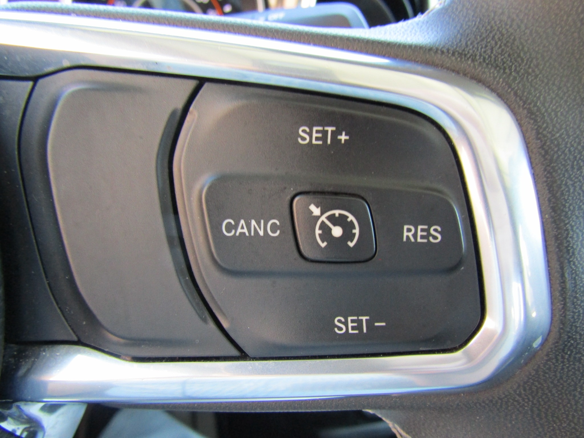 2023 Jeep Gladiator Overland - Photo 22