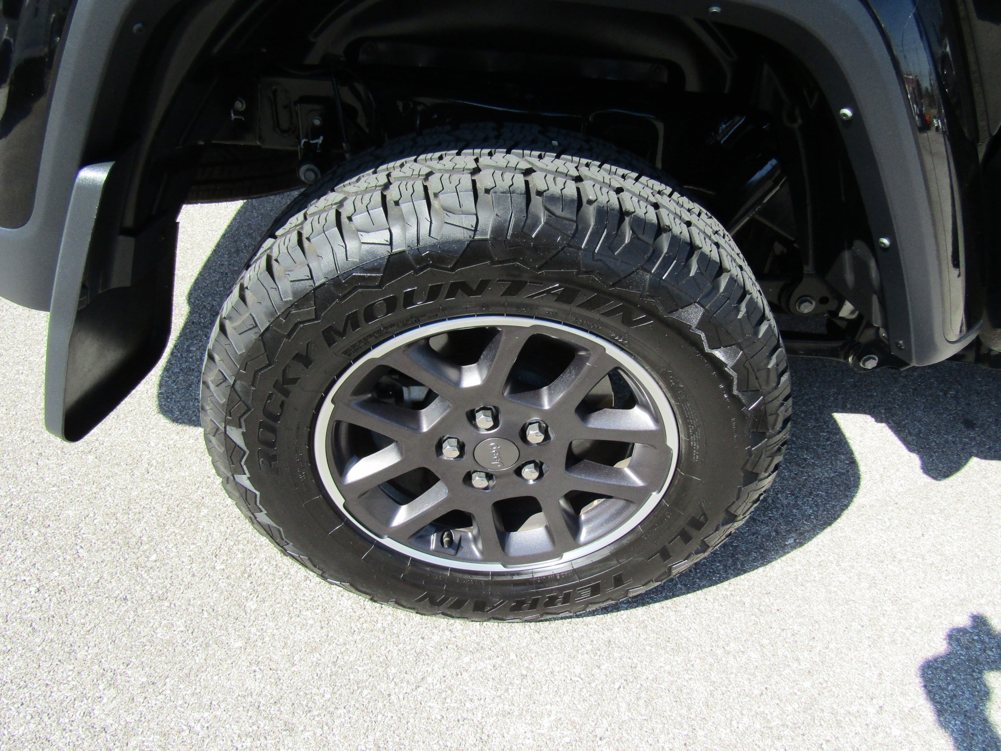 2023 Jeep Gladiator Overland - Photo 11