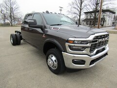 New 2026 Ram 3500 TRADESMAN CREW CAB CHASSIS 4X4 60' CA Pickup for sale near Princeton, IN