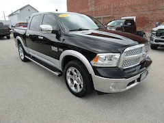 2018 Ram 1500 Laramie Crew Cab Pickup