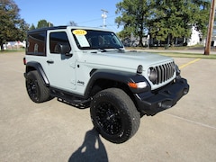 2024 Jeep Wrangler Sport Convertible